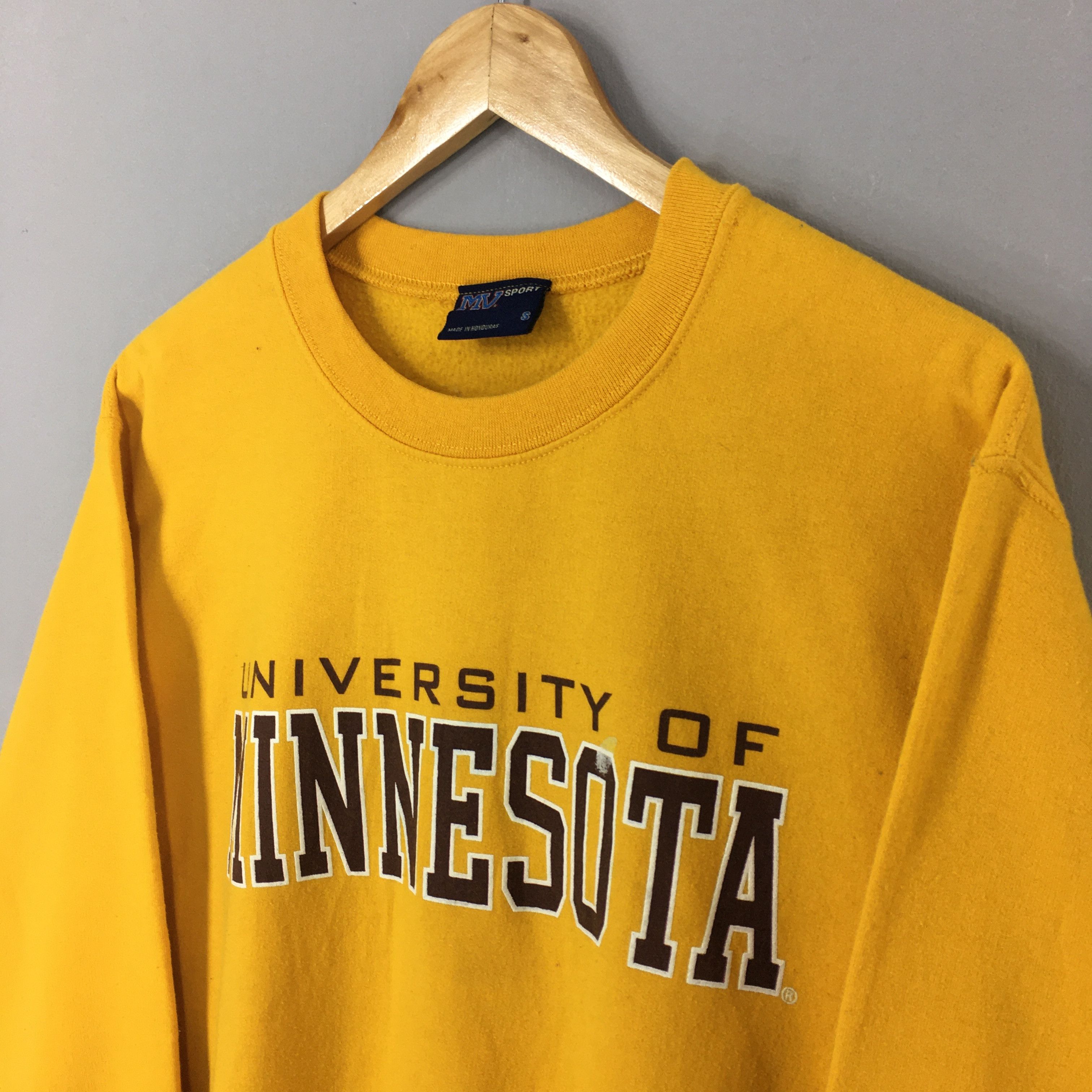 NCAA × Vintage Vintage University Of Minnesota Yellow Sweatshirt Small Size US S / EU 44-46 / 1 - 5 Thumbnail