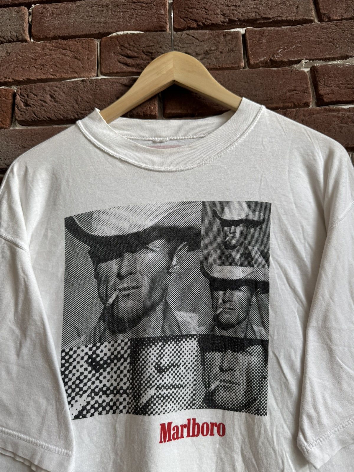 Marlboro Vintage 90s Marlboro Cigarettes Vintage Tee Wild West Rare Size US XL / EU 56 / 4 - 2 Thumbnail