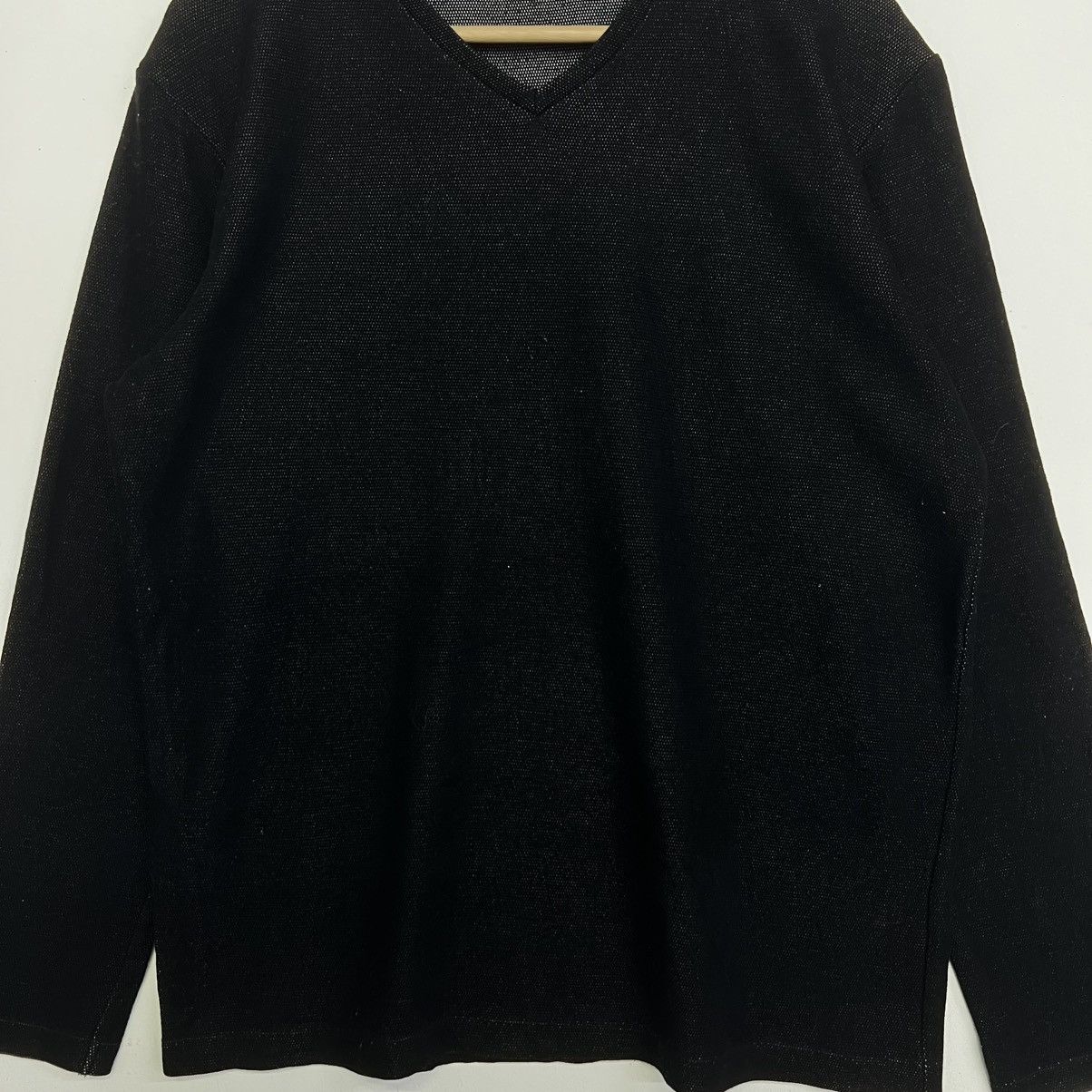 Calvin Klein CALVIN KLEIN MINIMALIST V NECK LONGSLEEVE SHIRT Size US L / EU 52-54 / 3 - 3 Thumbnail
