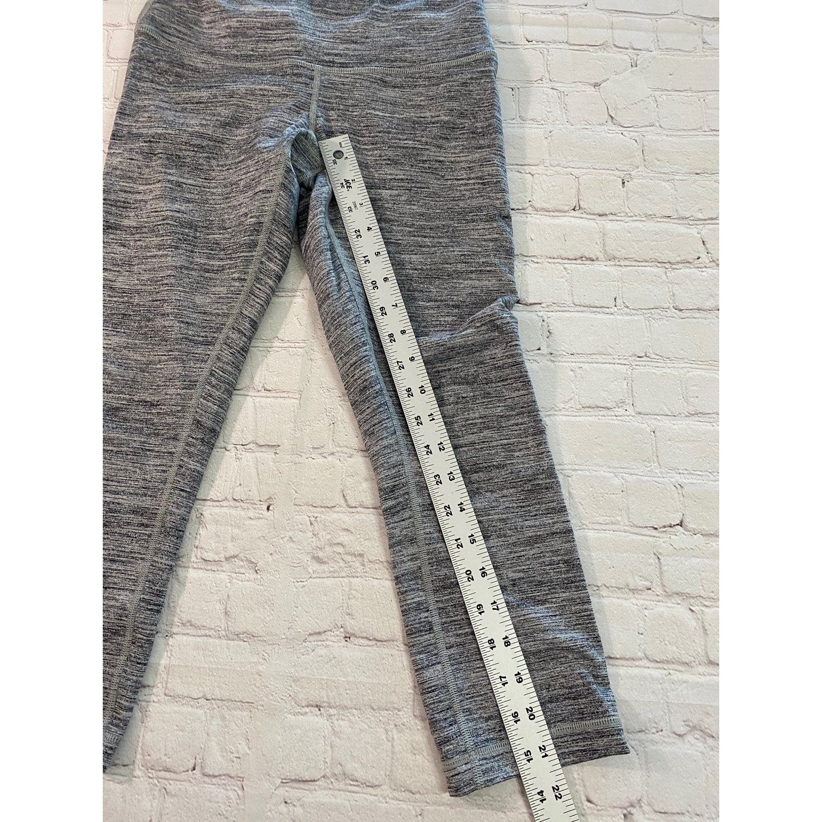 Lululemon lululemon leggings size 6 Size 28" / US 6 / IT 42 - 2 Thumbnail