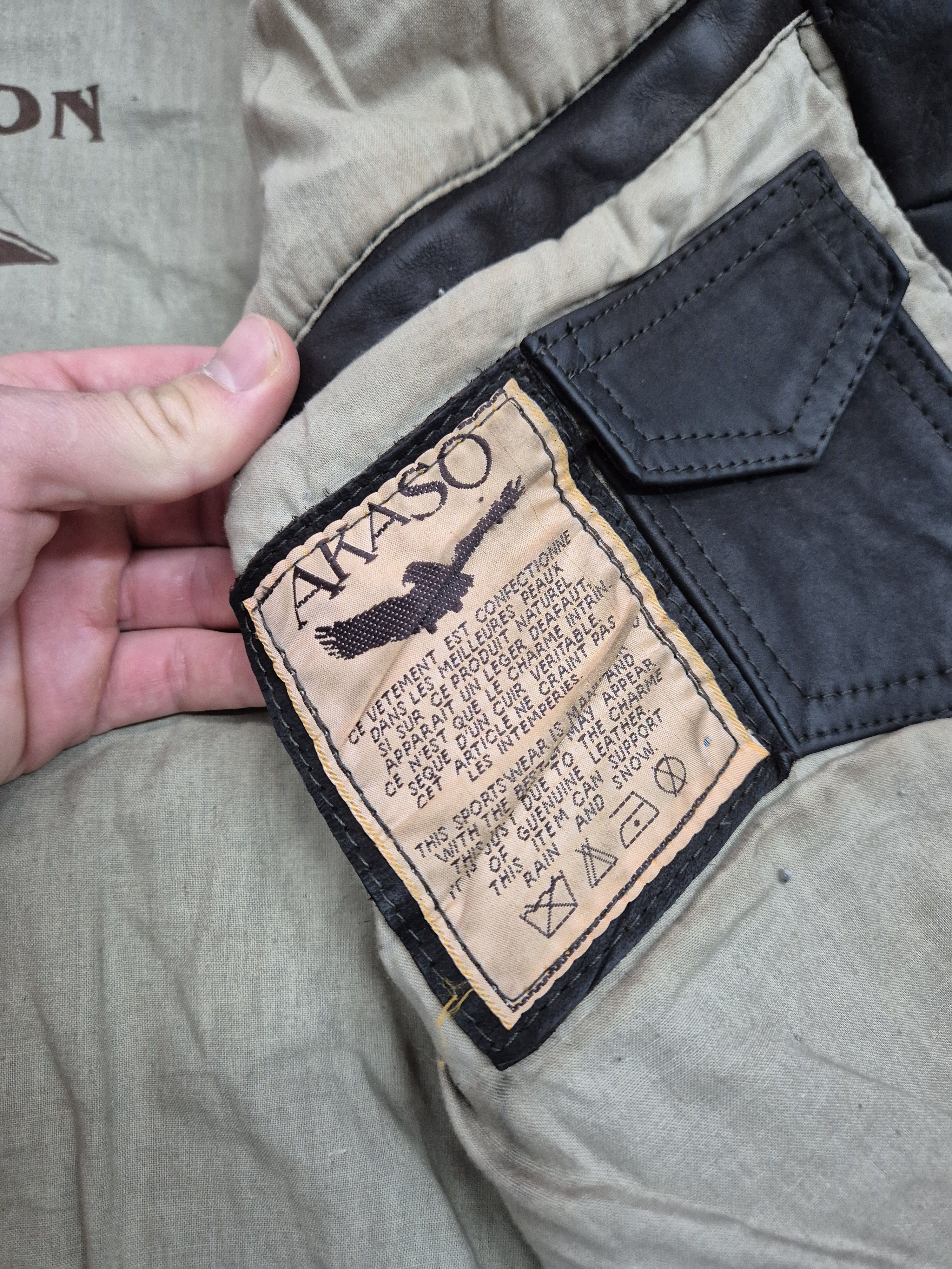 Vintage Vintage Akaso Military Leather Bomber Jacket Size US XXL / EU 58 / 5 - 4 Thumbnail