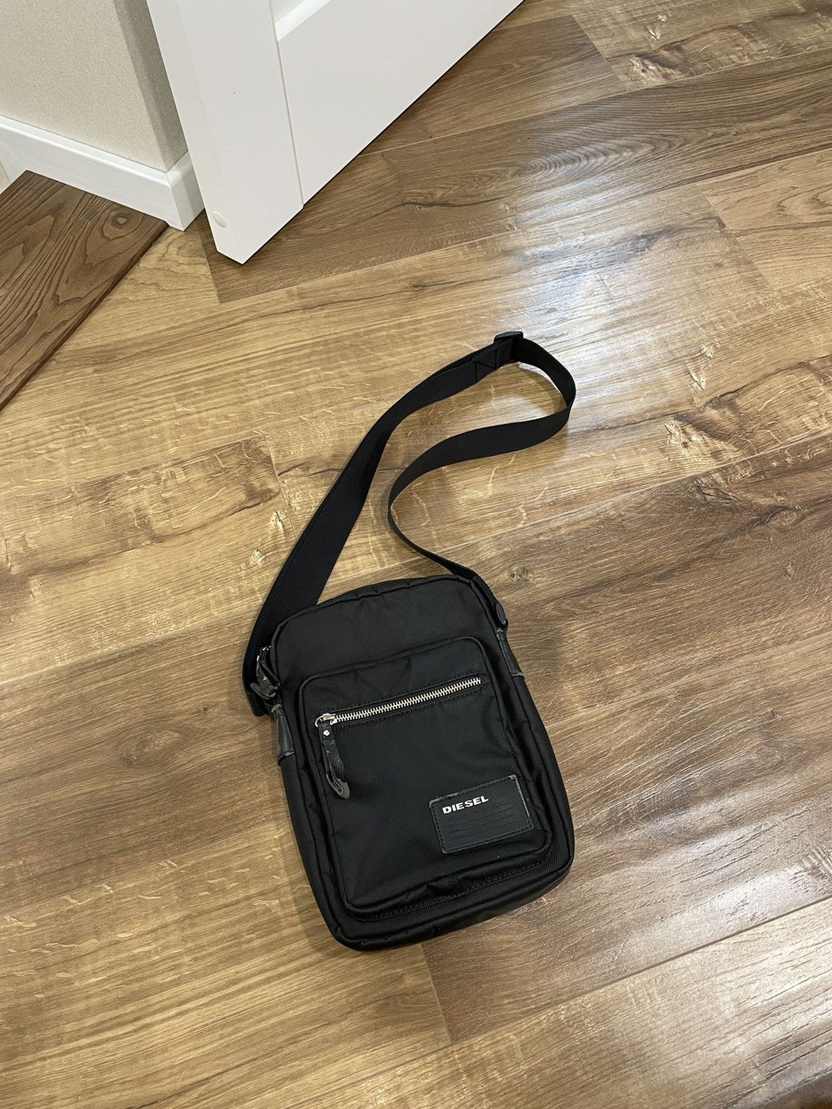 Diesel Vintage Y2K Diesel Avant Garde Cross Bag 30x21 Size ONE SIZE - 2 Thumbnail