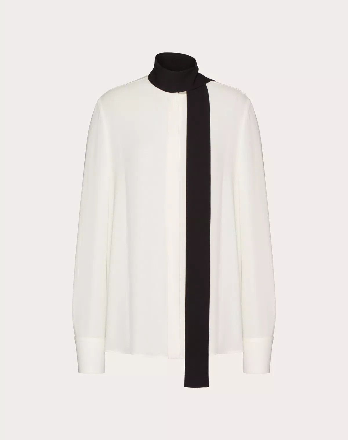 o1s1wg110625 Georgette Blouse in White