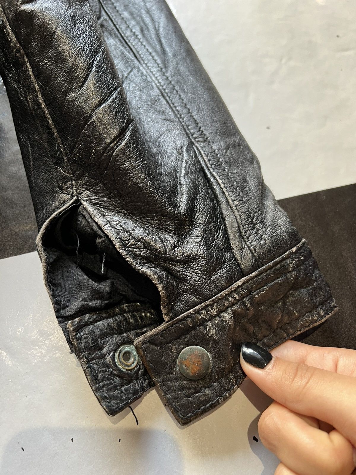 Vintage Vintage Bomber Leather SAIGON ( VIETNAM h Size US L / EU 52-54 / 3 - 6 Thumbnail