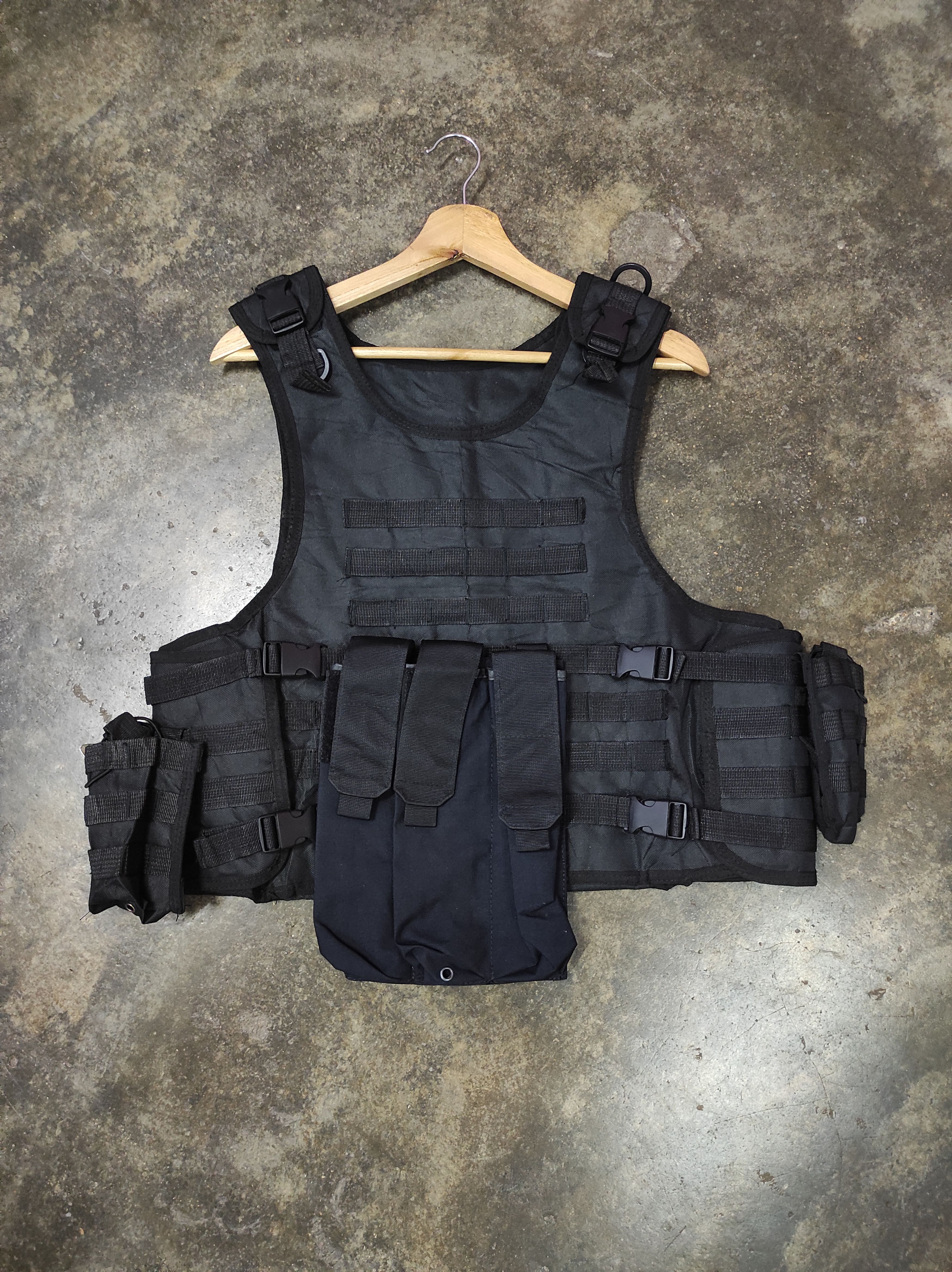 Other HOBBY PLUS BLACK MULTIPOCKET VEST JACKET SLEEVELESS Size US L / EU 52-54 / 3 - 1 Thumbnail