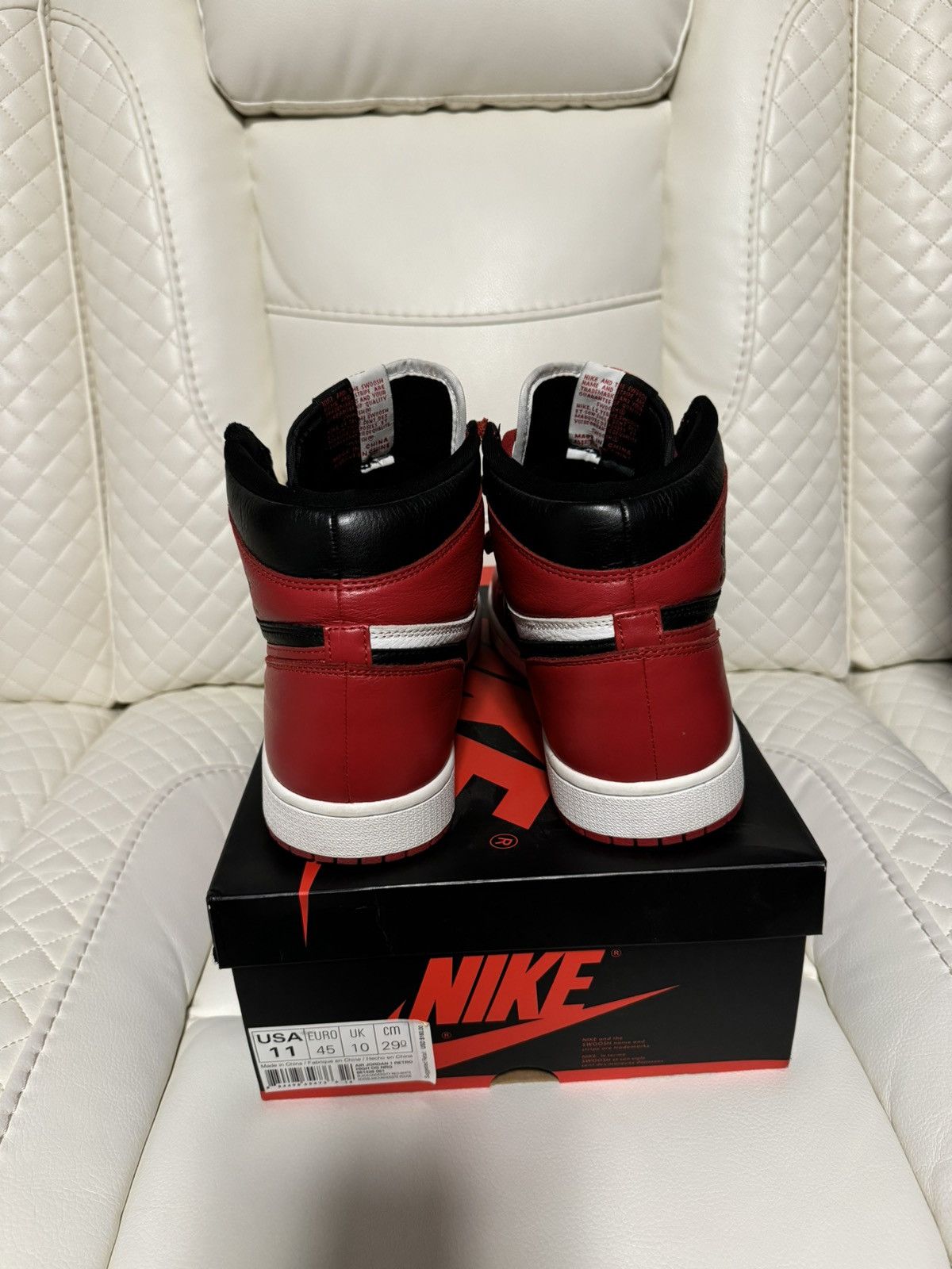 Jordan Brand Nike Air Jordan 1 High OG “Homage to Home” Size US 11 / EU 44 - 5 Thumbnail