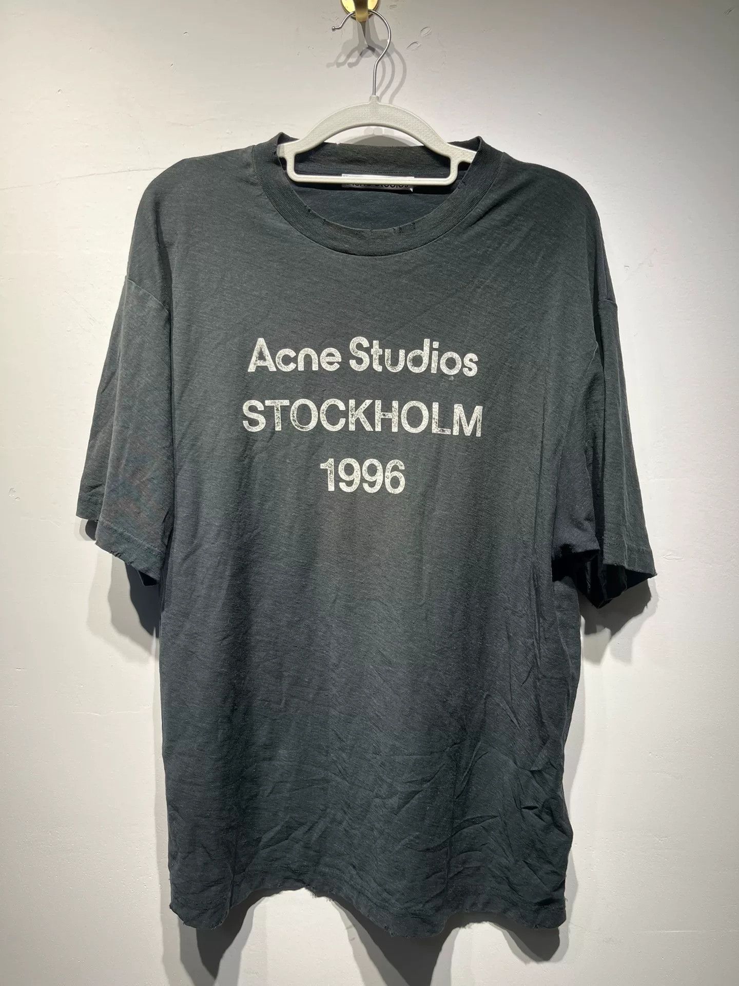 Acne Studios Acne Studios Printed T-Shirt S Men Size US S / EU 44-46 / 1 - 1 Thumbnail