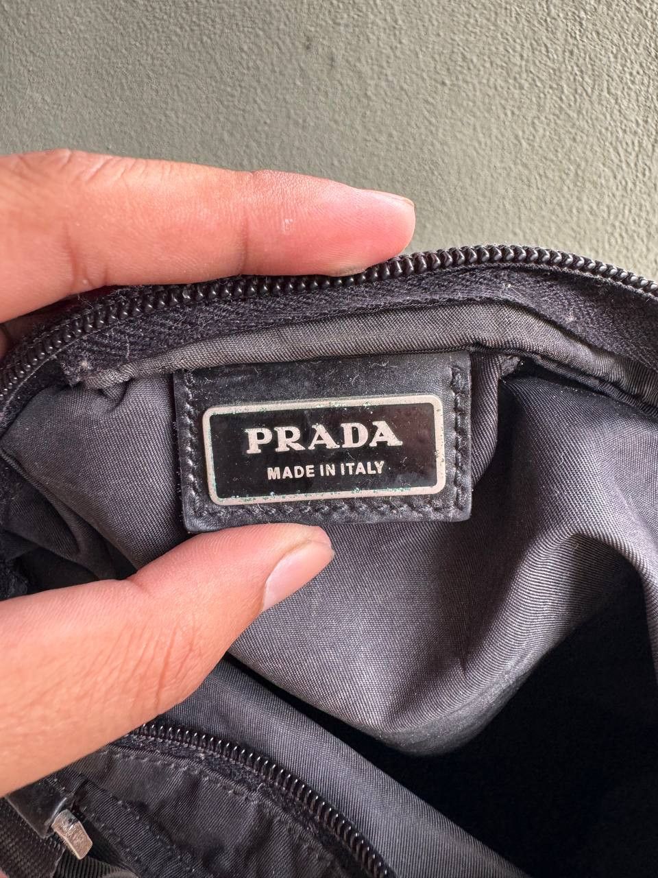 Prada × Vintage Authentic Prada Black Shoulder Size ONE SIZE - 4 Thumbnail