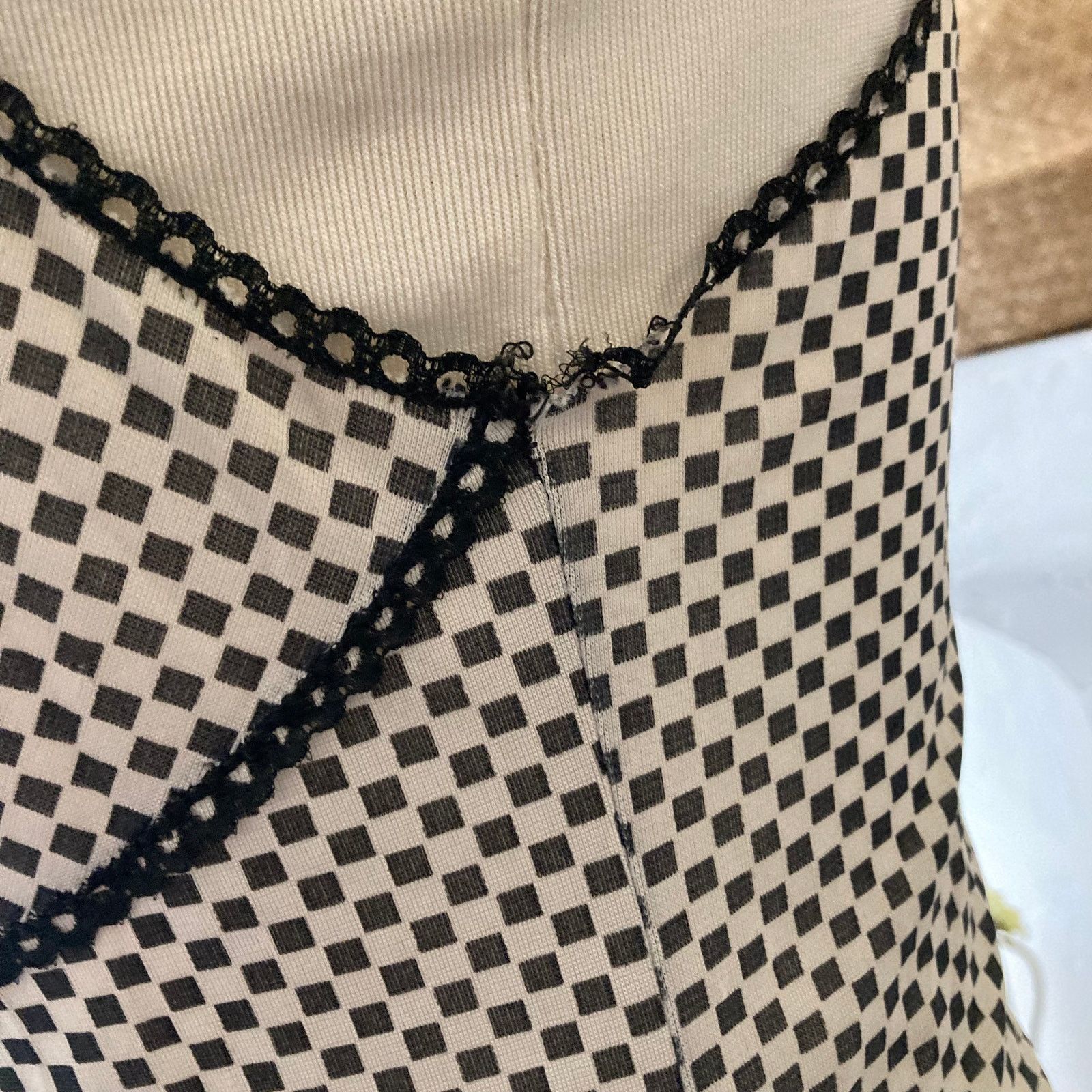 Vintage Black /White Check, Red Ribbon 60s/70s Slip Top, Medium Size M / US 6-8 / IT 42-44 - 8 Thumbnail