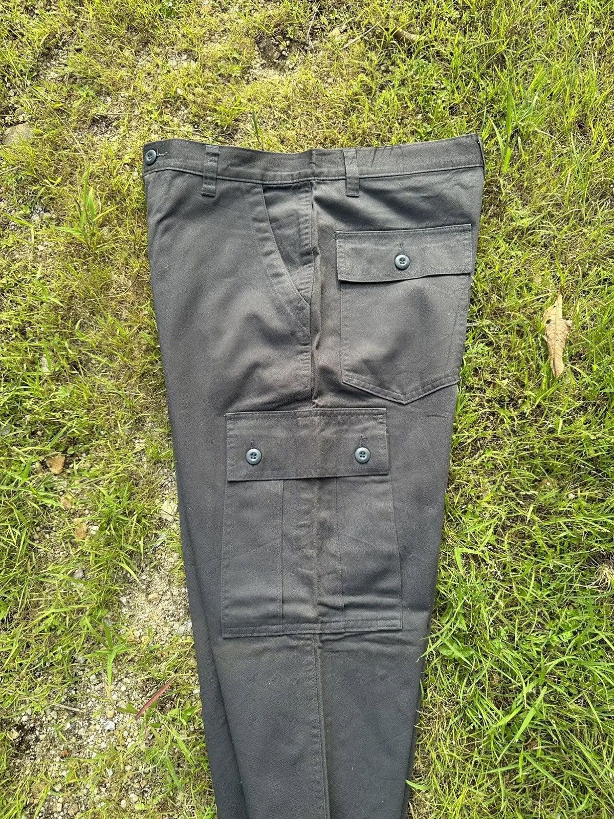 Oshkosh VINTAGE OSH KOSH CLASSIC UTILITY WORKWEAR CARGO PANTS Size US 32 / EU 48 - 13 Thumbnail