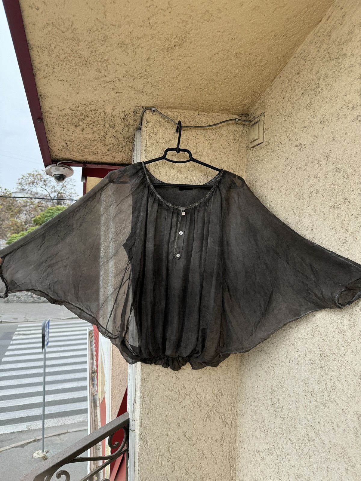 Issey Miyake × Japanese Brand × Undercover Vintage Bat Longsleeve Poncho Transparent Sleeveless Size US S / EU 44-46 / 1 - 2 Thumbnail