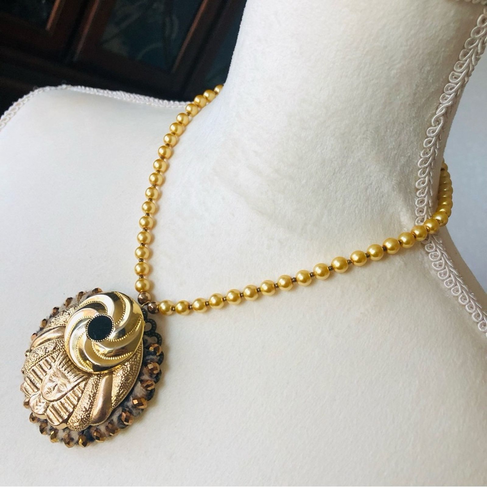 Handmade Handcrafted repurpose Egyptian medallion Pearl necklace Size ONE SIZE - 5 Thumbnail