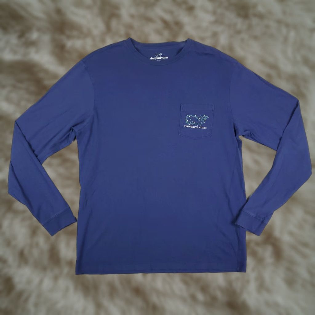 Vineyard Vines VINTAGE Vineyard Vines Happy Holidays Blue Long Sleeve T-Shirt Mens Size Small Size US S / EU 44-46 / 1 - 1 Thumbnail