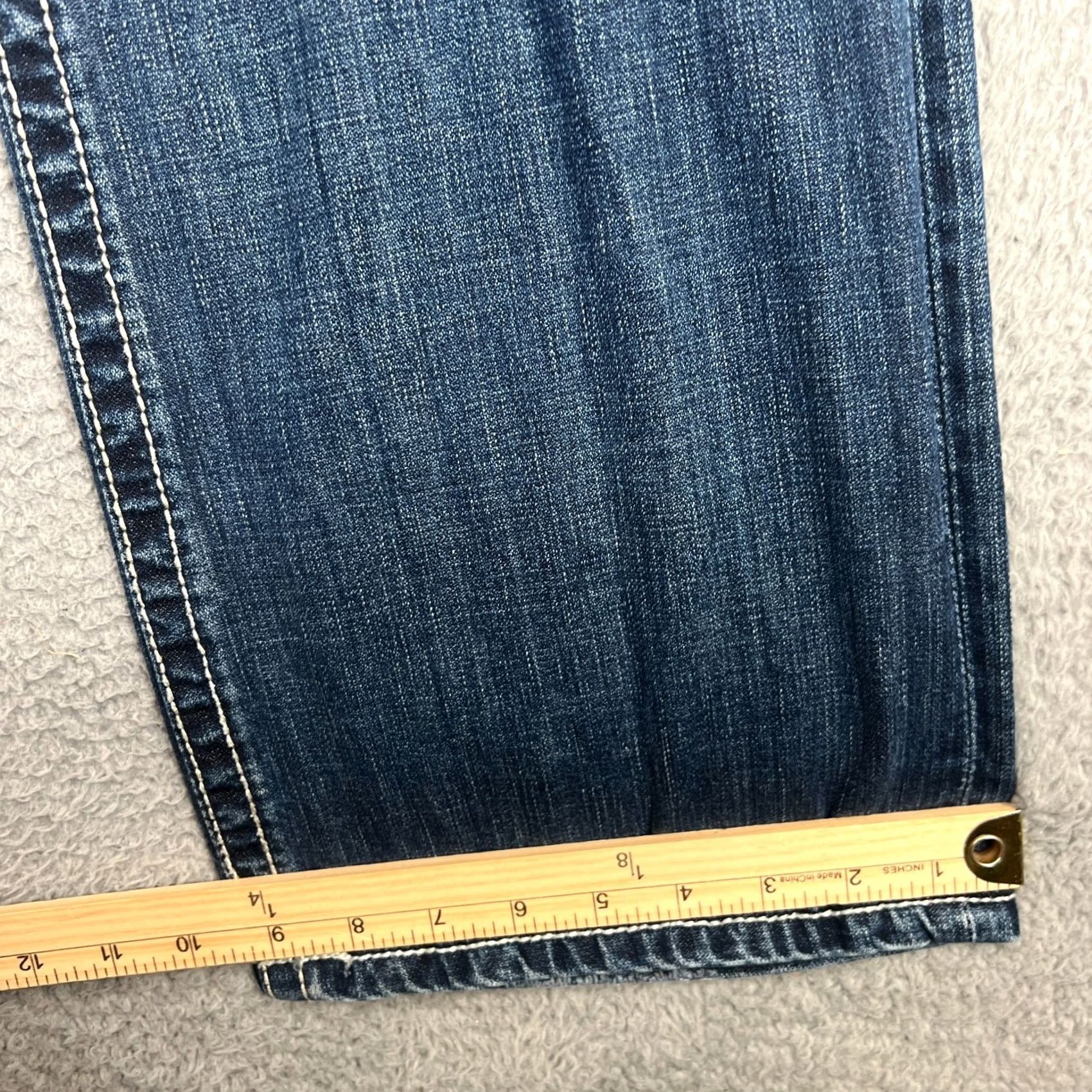 Vintage BKE Buckle Derek Jeans Mens 33 L Mid Rise Whiskered Distressed Y2K Wash Denim Size US 33 - 2 Thumbnail