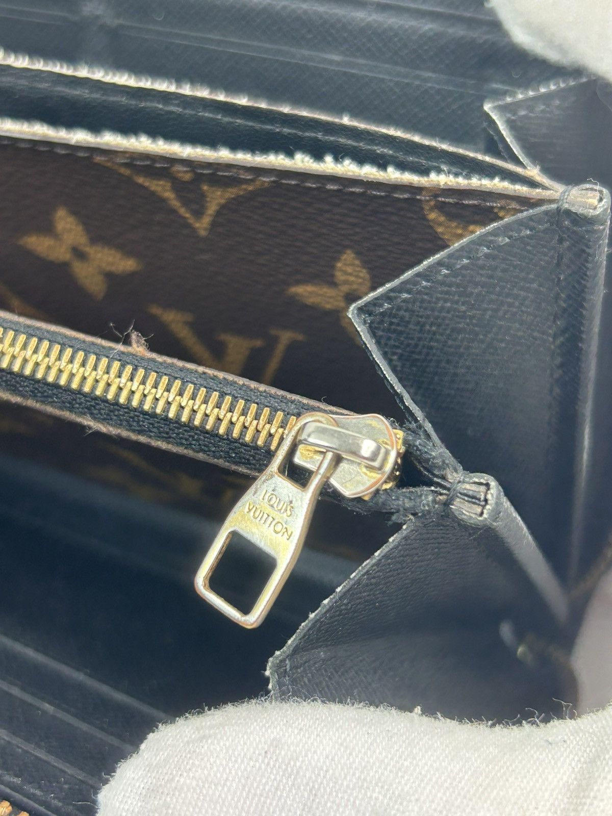 Louis Vuitton Louis Vuitton Monogram Zippy Wallet Size ONE SIZE - 6 Thumbnail