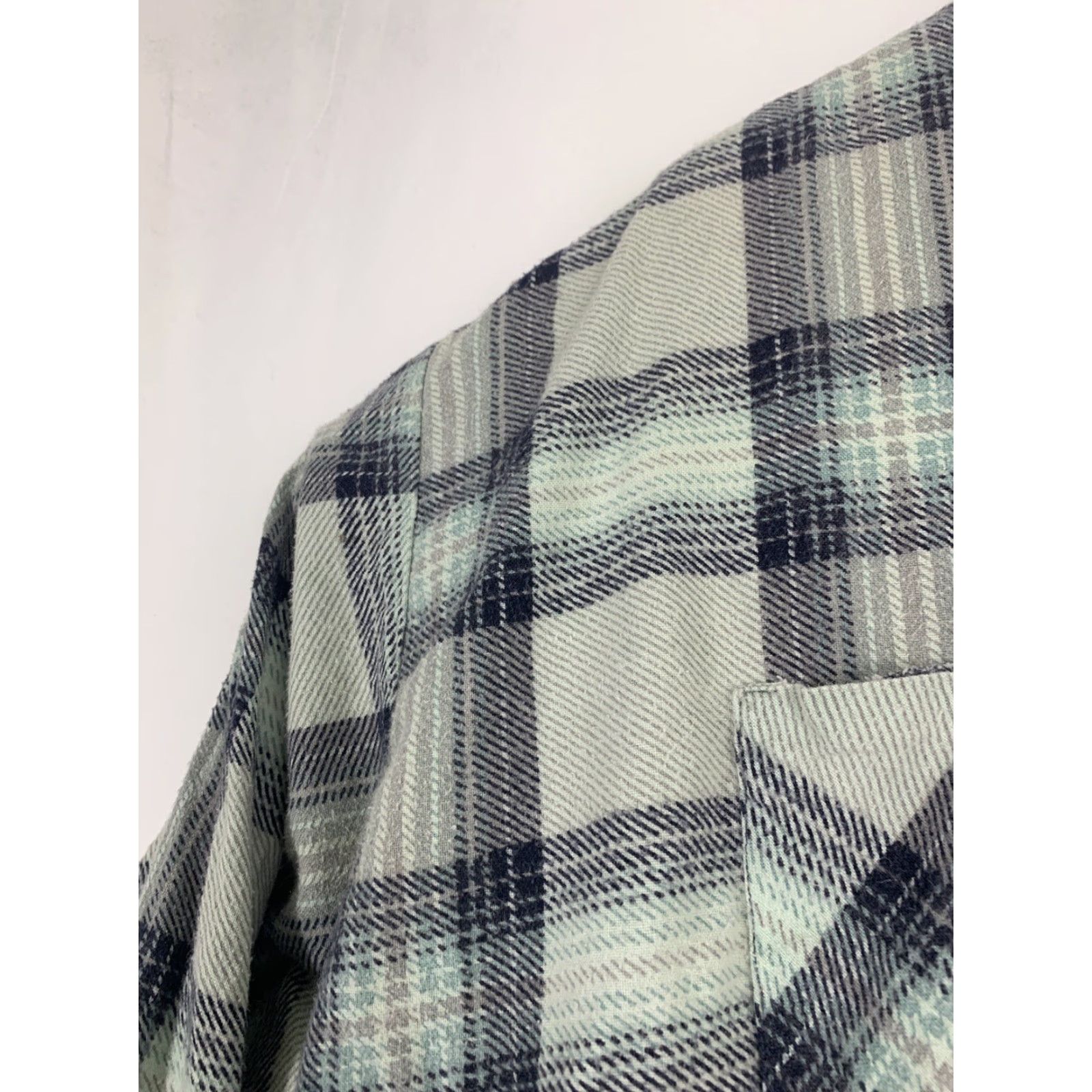 Vintage VINTAGE Saugatuck Mens 3XL Cotton Blue Plaid Flannel Button Up Shirt Size US XXL / EU 58 / 5 - 6 Thumbnail
