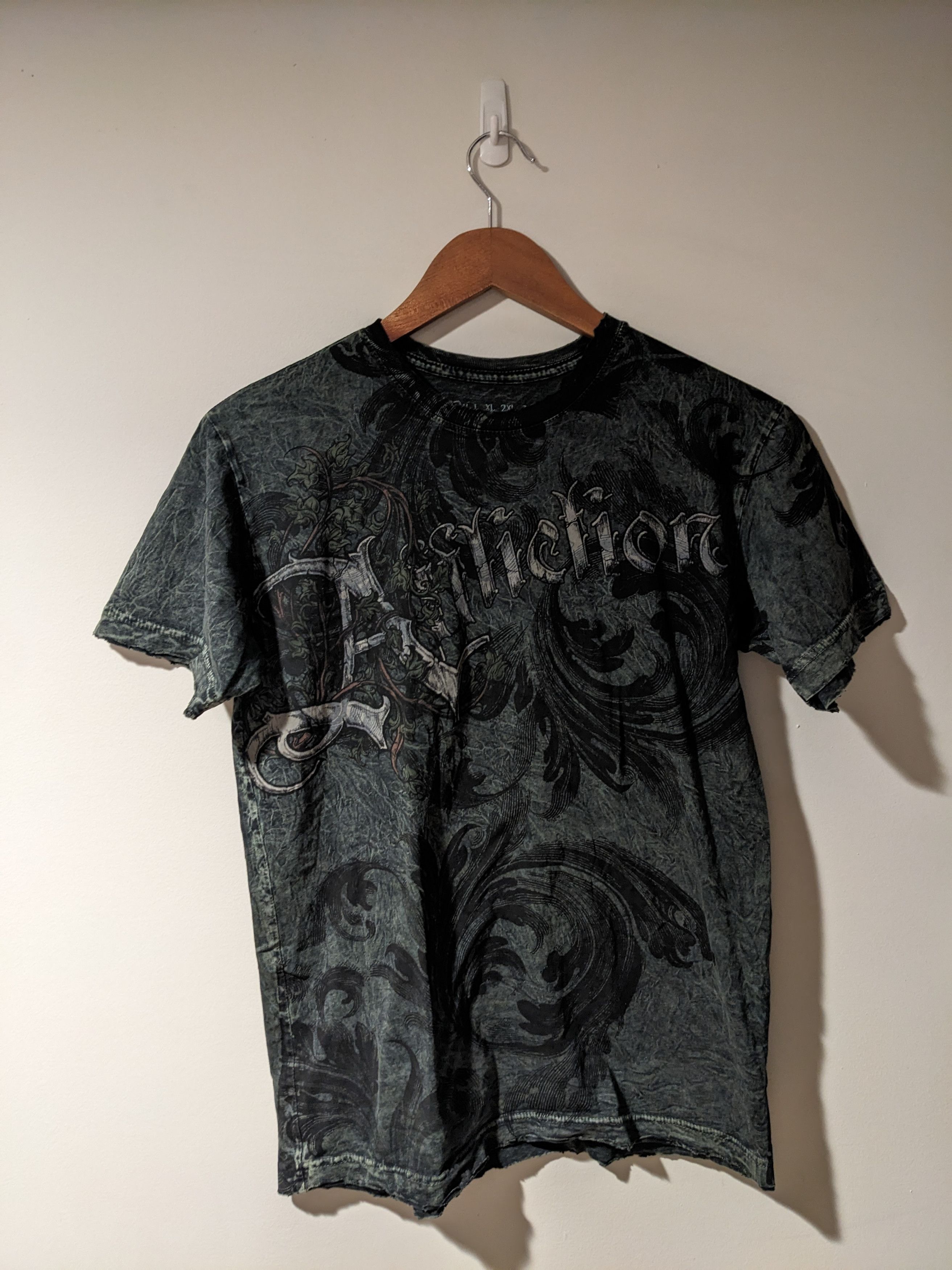 Affliction × Vintage Vintage Affliction Skull Forest Woods Black T-shirt Size US S / EU 44-46 / 1 - 1 Thumbnail