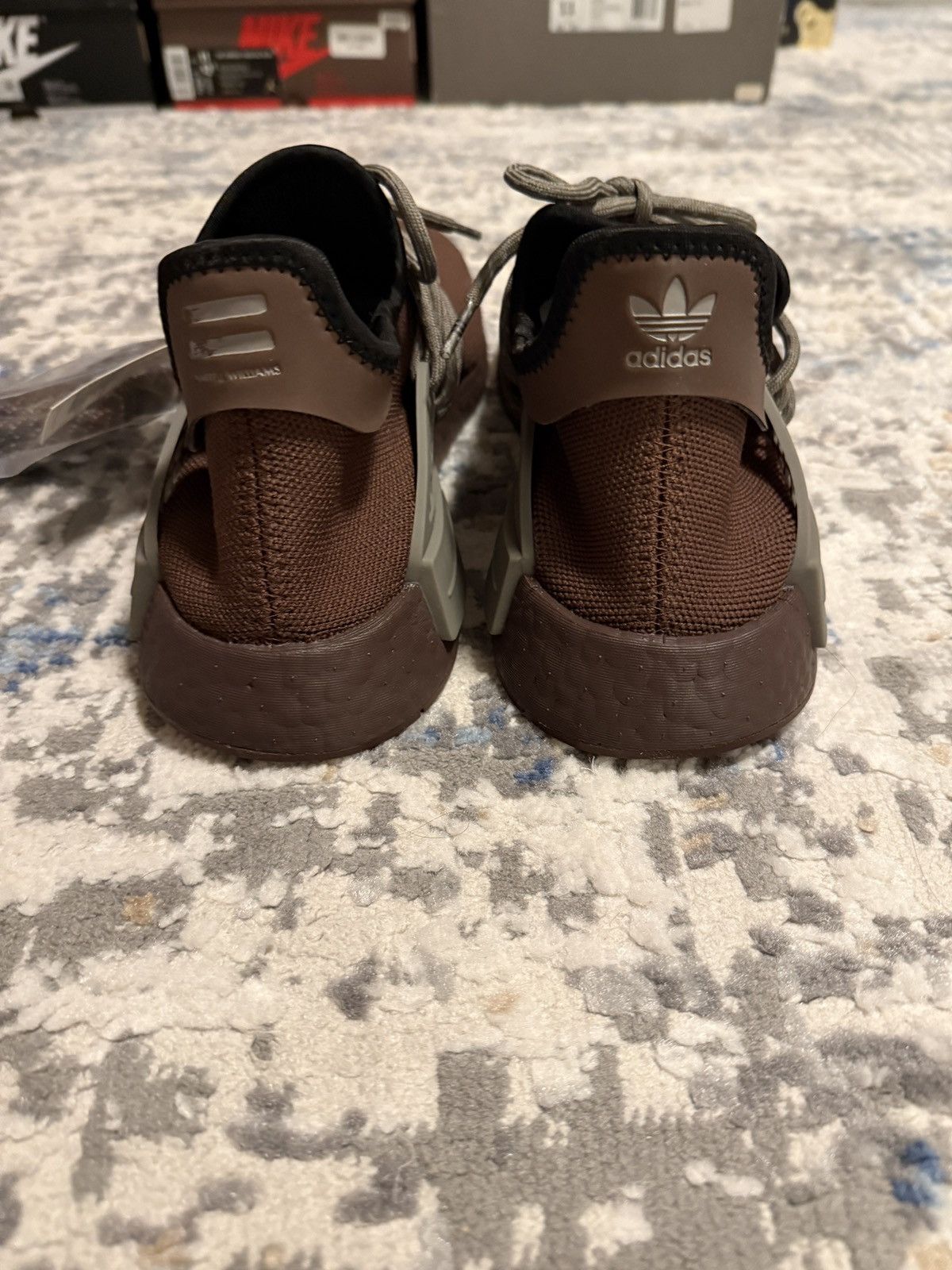 Adidas × Pharrell Adidas NMD Hu Pharrell Chocolate Size US 11 / EU 44 - 4 Thumbnail