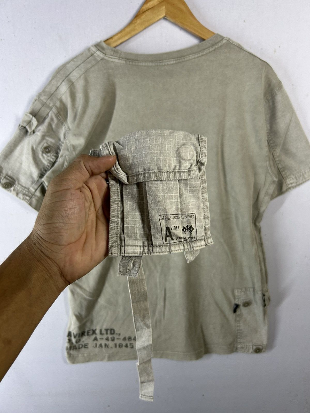 Avirex × Vintage Rare🔥 Tactical Pocket Avirex tees Size US L / EU 52-54 / 3 - 7 Thumbnail