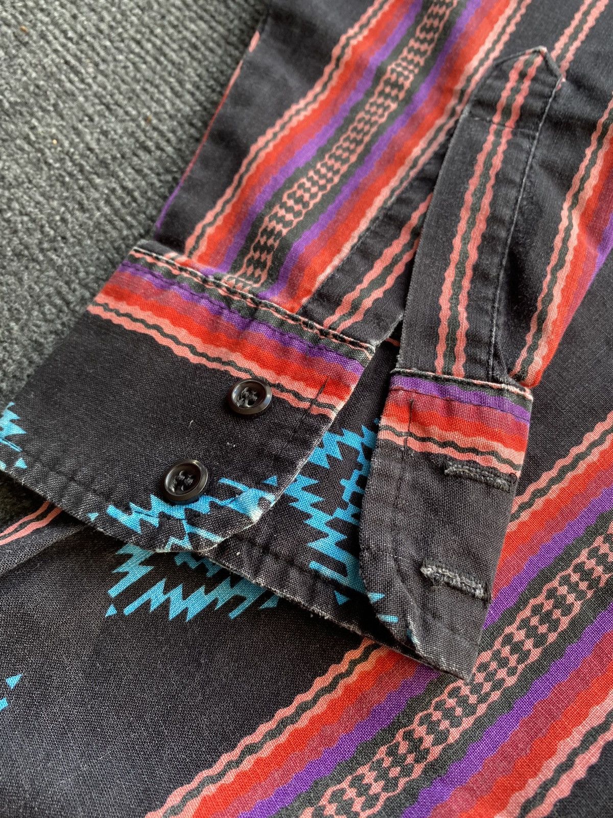 Wrangler 🔥80s Wrangler Brushpopper Western shirt pearl snap aztec xl Size US XL / EU 56 / 4 - 15 Thumbnail