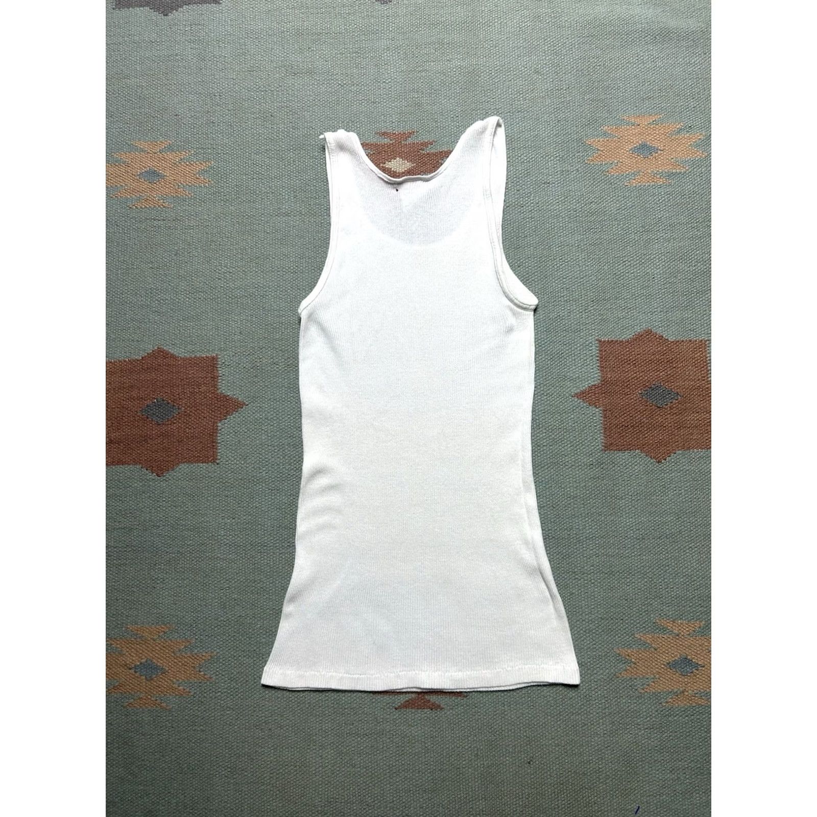 Hanes VINTAGE Hanes ribbed tank top beater shirt Beach Sleeveless Medium Shirt Mens White Cotton T-Shirt Size US M / EU 48-50 / 2 - 5 Thumbnail