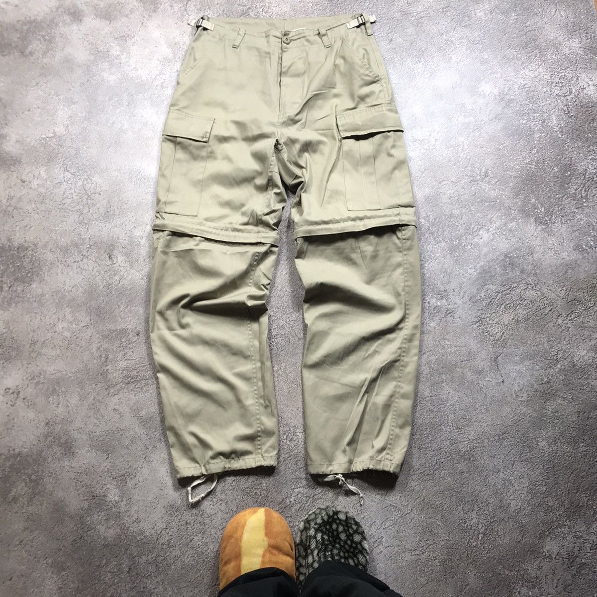 Vintage Y2K Baggy Distressed Cargo Pants Tactical Streetwear Logo 32 Size US 32 / EU 48 - 2 Thumbnail