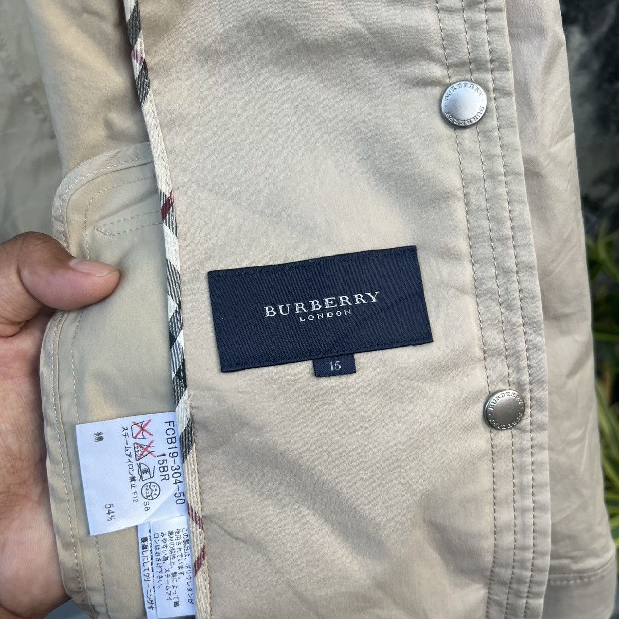 Burberry “BURBERRY” BUTTON UP LIGHT JACKET Size S / US 4 / IT 40 - 11 Thumbnail