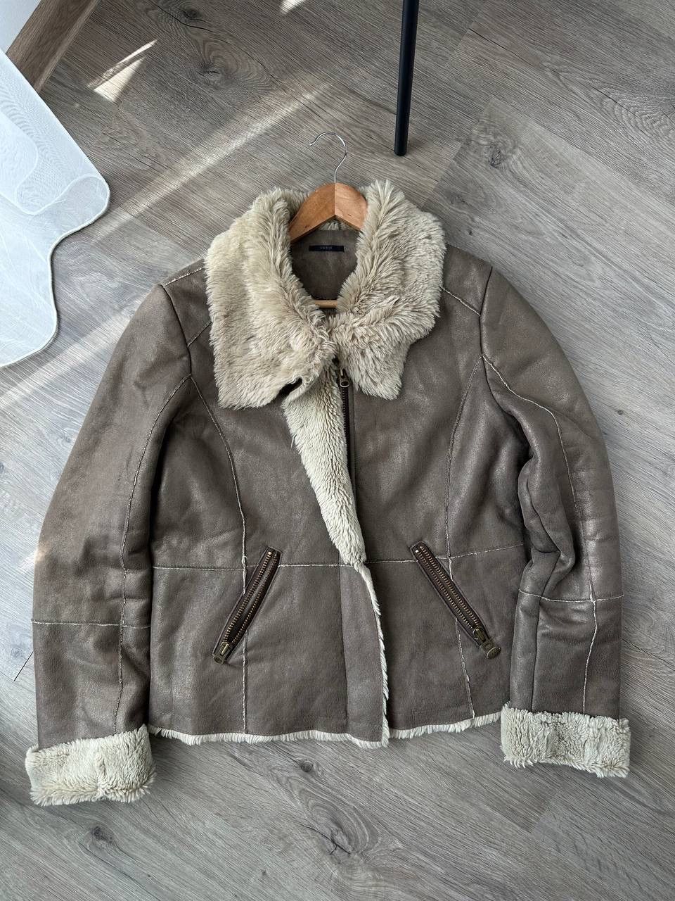 Japanese Brand × Vintage Vintage Japanese Avantgarde Faux Beige B.3 Style Jacket Y2K Size S / US 4 / IT 40 - 1 Thumbnail