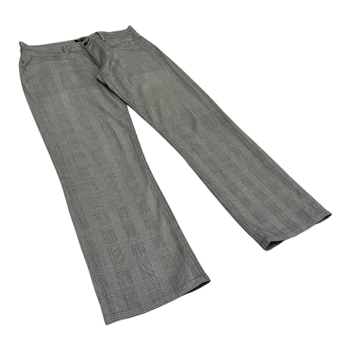 Burberry Vintage Burberry Black Label Plaid Pants Size US 32 / EU 48 - 4 Thumbnail