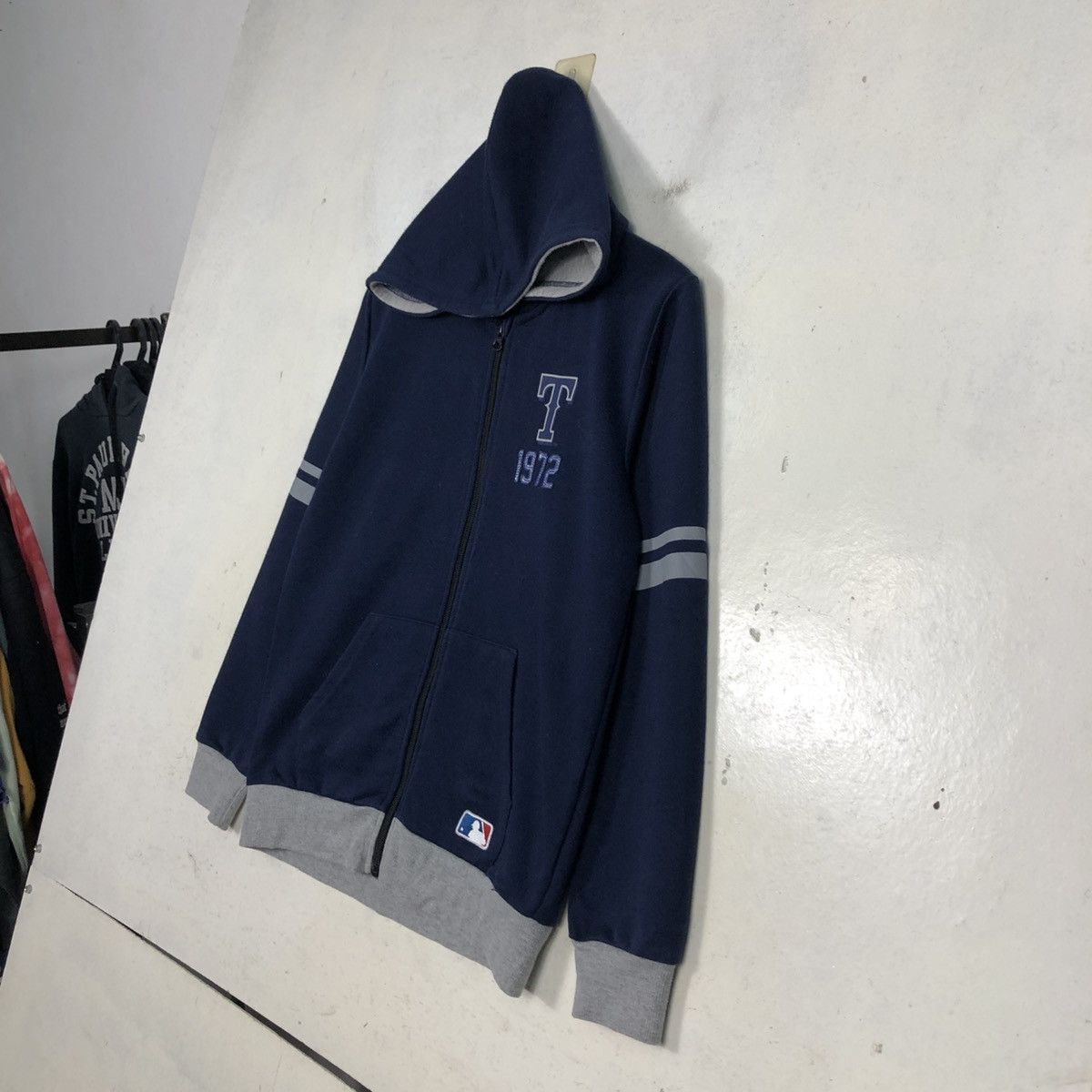 Japanese Brand 📌Major League Baseball Sweatshirt Size US M / EU 48-50 / 2 - 4 Thumbnail