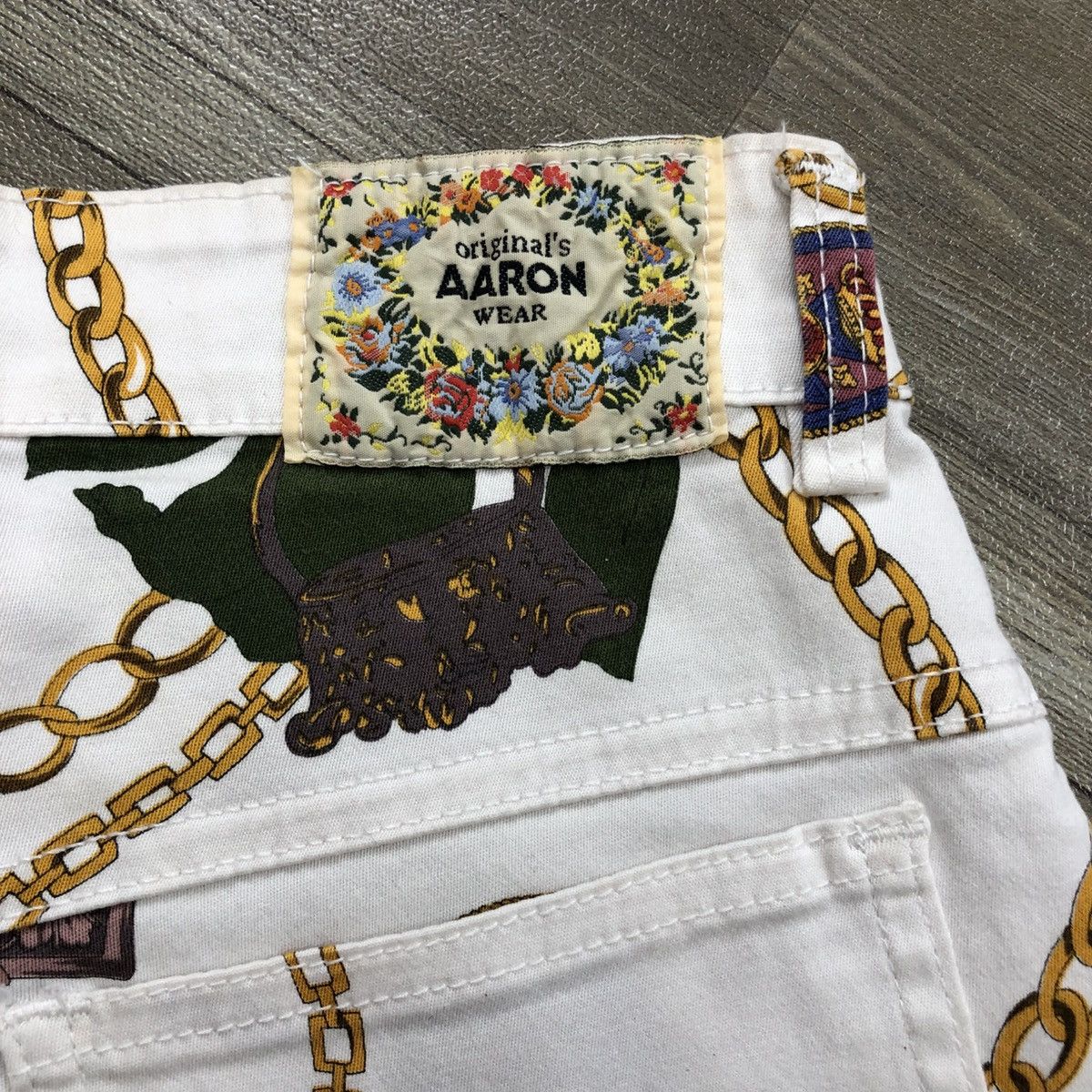 Vintage Crazy Vintage 90s Chain Bondage Fullprint Vescae Style Jeans Size 24" / US 00 / IT 34 - 10 Thumbnail