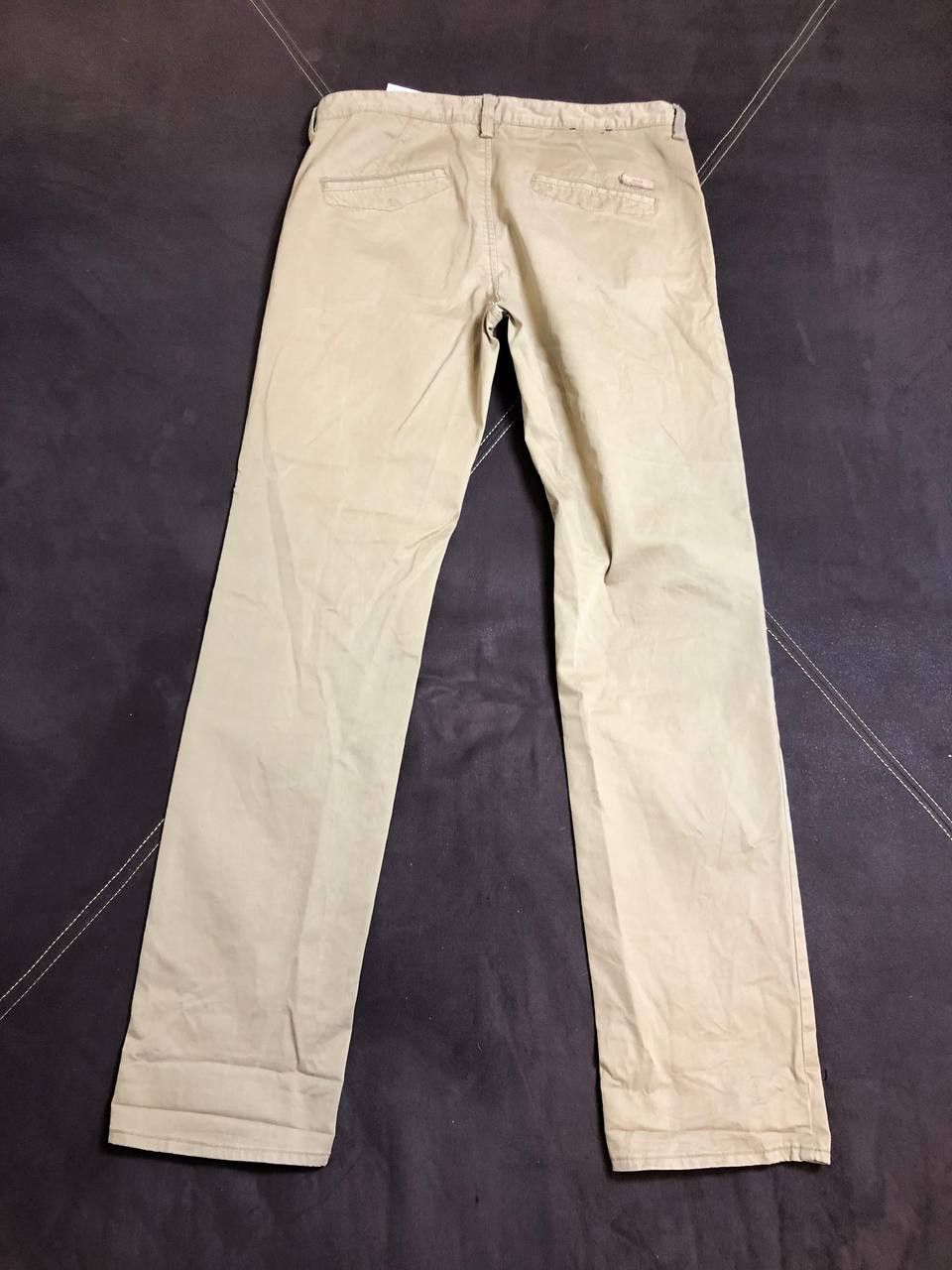 Hugo Boss HUGO Boss Sand Straight Leg Chino pants Size US 32 / EU 48 - 14 Thumbnail