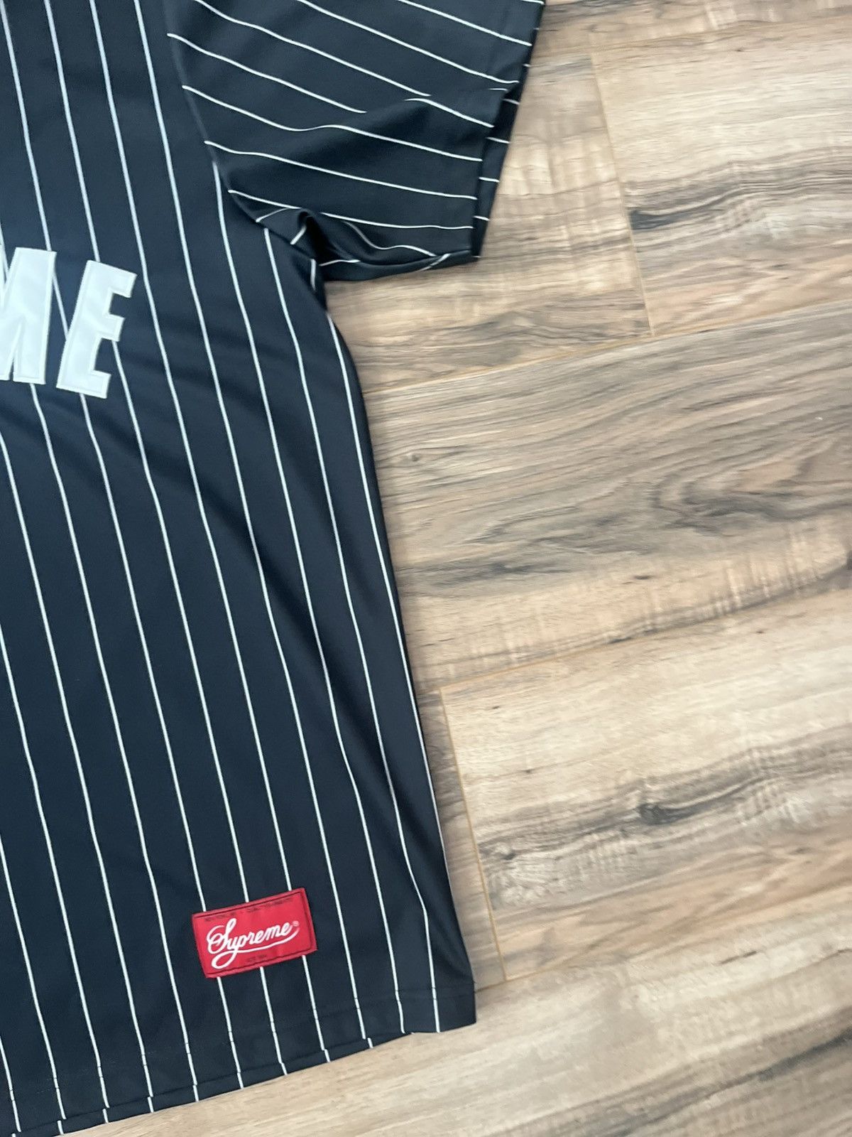 Supreme Supreme Pinstripe Baseball Jersey Size US XL / EU 56 / 4 - 4 Thumbnail