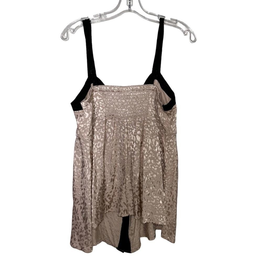 Torrid Torrid l Tan Jacquard Leopard Print Babydoll Blouse Size 00 Size XL / US 12-14 / IT 48-50 - 3 Thumbnail