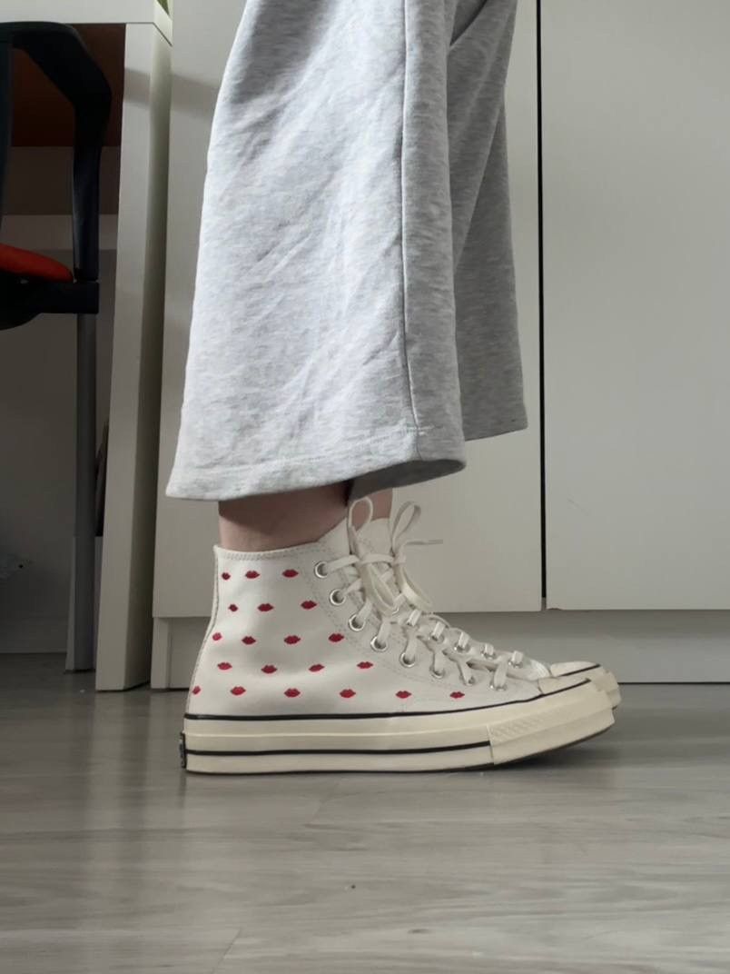 Converse × Japanese Brand converse chuck taylor 70’s valentines 2022 collection limit Size US 10 / IT 40 - 13 Thumbnail