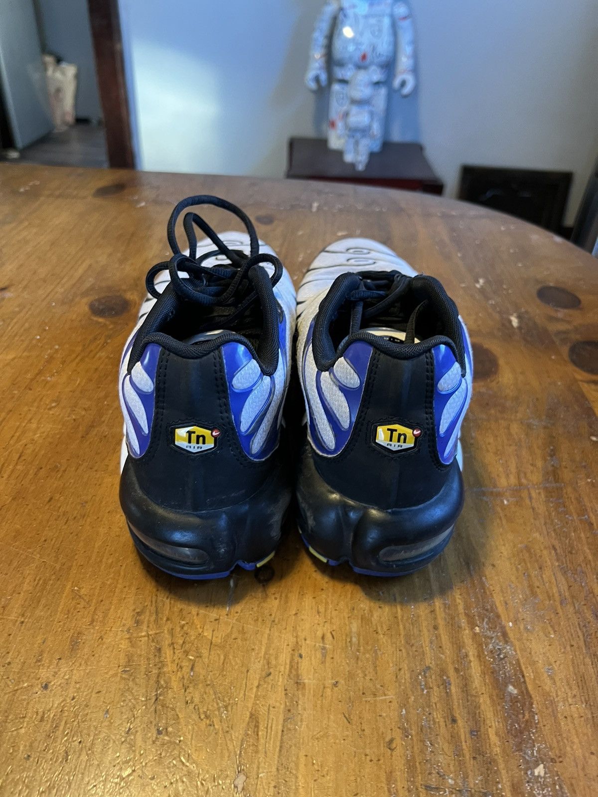 Nike Nike Air Max Plus Persian Violet White Black DB0682-100 Size US 10.5 / EU 43-44 - 3 Thumbnail