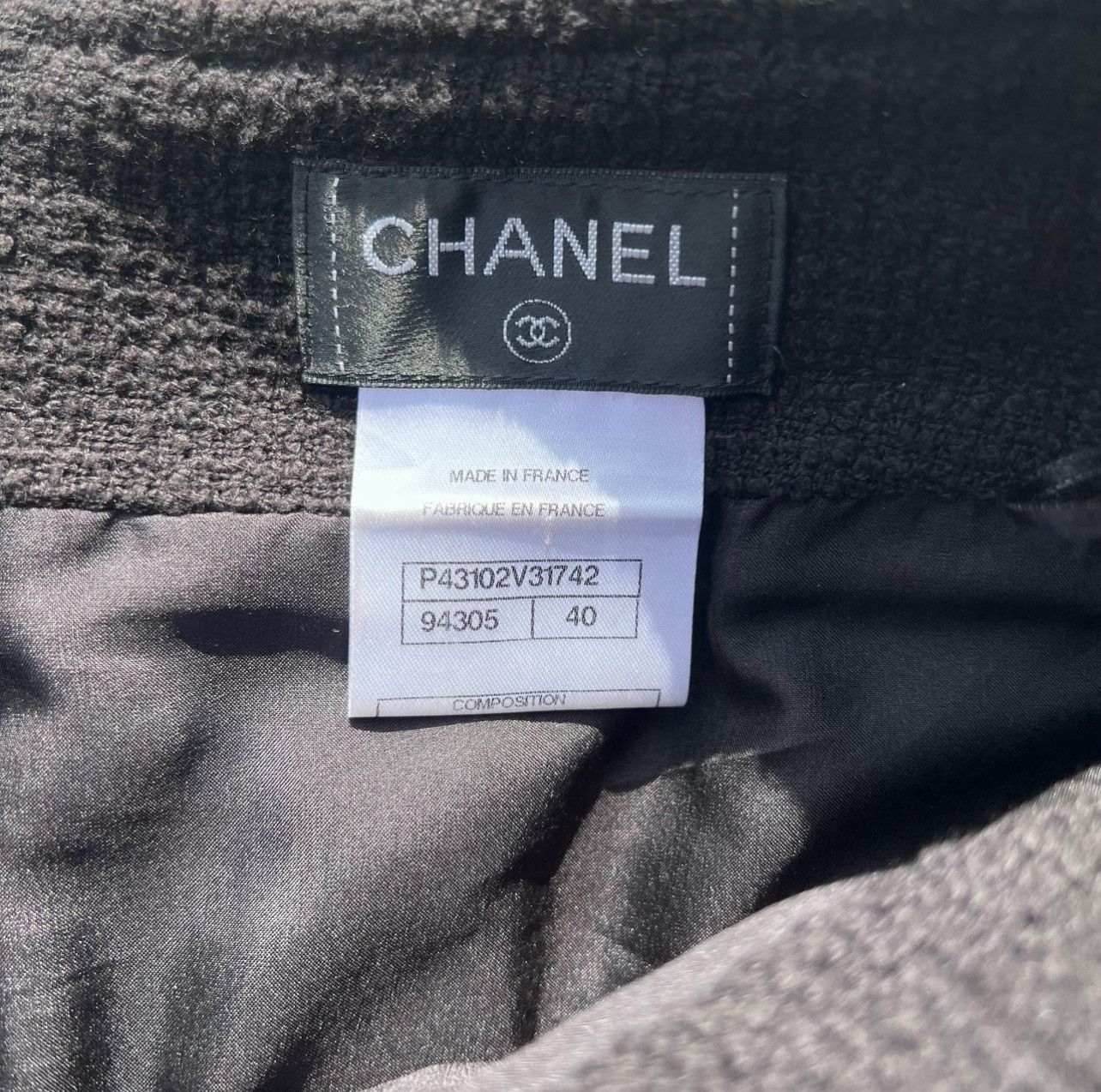 Chanel Authentic Chanel Black Textured Knit Skirt Size 40 Fits S/M Size 40" / US 18 - 3 Thumbnail