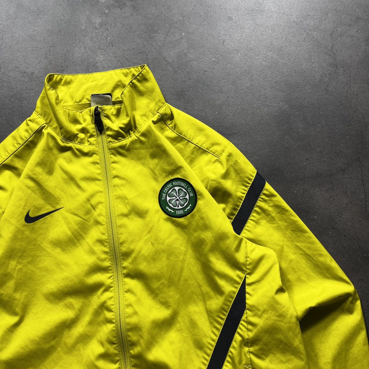 Nike Vintage 00s Nike Celtic FC Jersey jacket blokecore soccer Size US S / EU 44-46 / 1 - 3 Thumbnail
