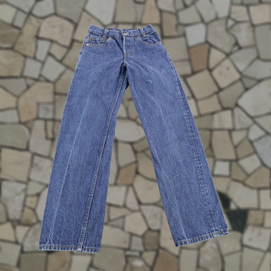 Levi's VINTAGE Levi's 301 Jeans Womens 25x30 Blue Denim Button Fly Straight Leg USA 80s Size 42" / US 20 - 1 Thumbnail