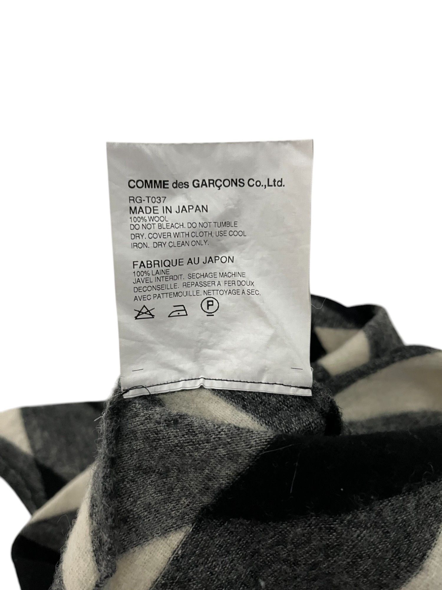 Comme des Garcons F/W 2010 Asymmetric Checkered Top Size M / US 6-8 / IT 42-44 - 8 Thumbnail