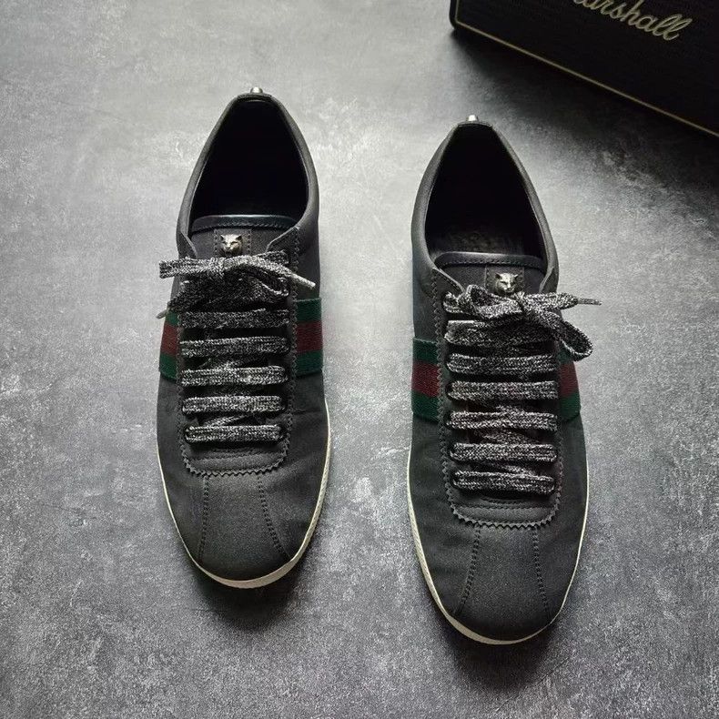 Gucci gucci black and gray sparkle stud shoes-dmc Size US 8 / EU 41 - 1 Thumbnail