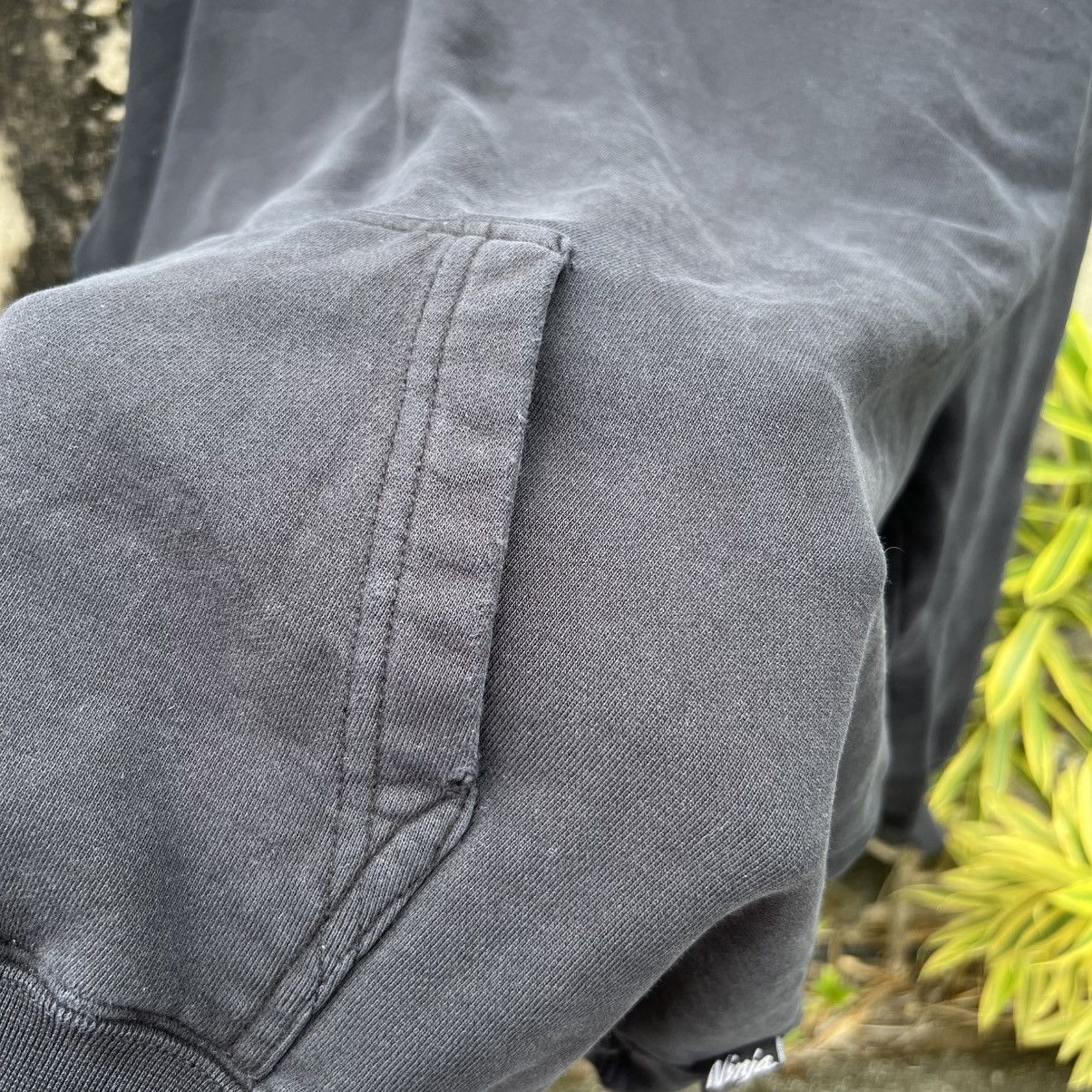 Vintage “VINTAGE” KAWASAKI NINJA DISTRESS HOODIE Size US XXL / EU 58 / 5 - 11 Thumbnail