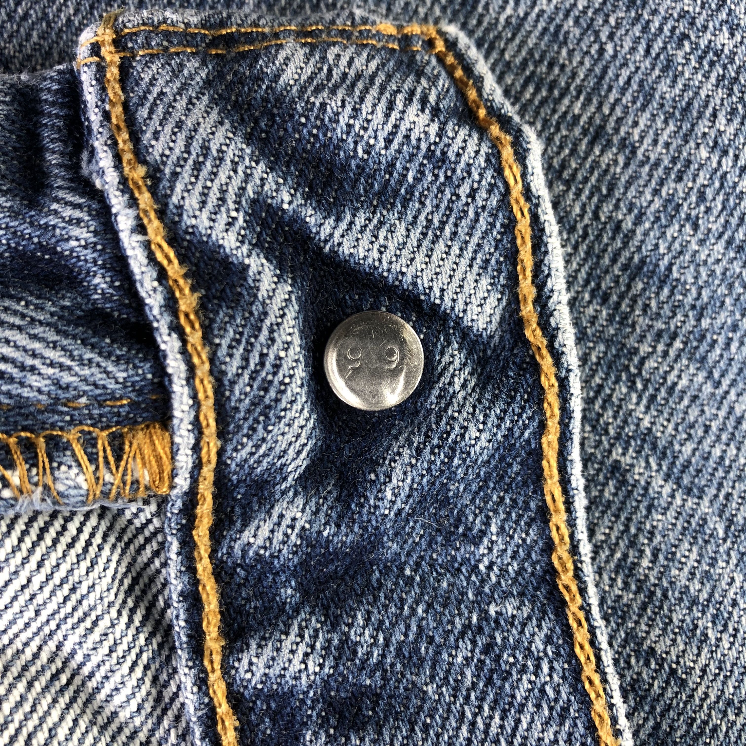 Levi's Vintage Blue Wash Levis 517 Flare Jeans-J3160 Size US 35 - 10 Thumbnail