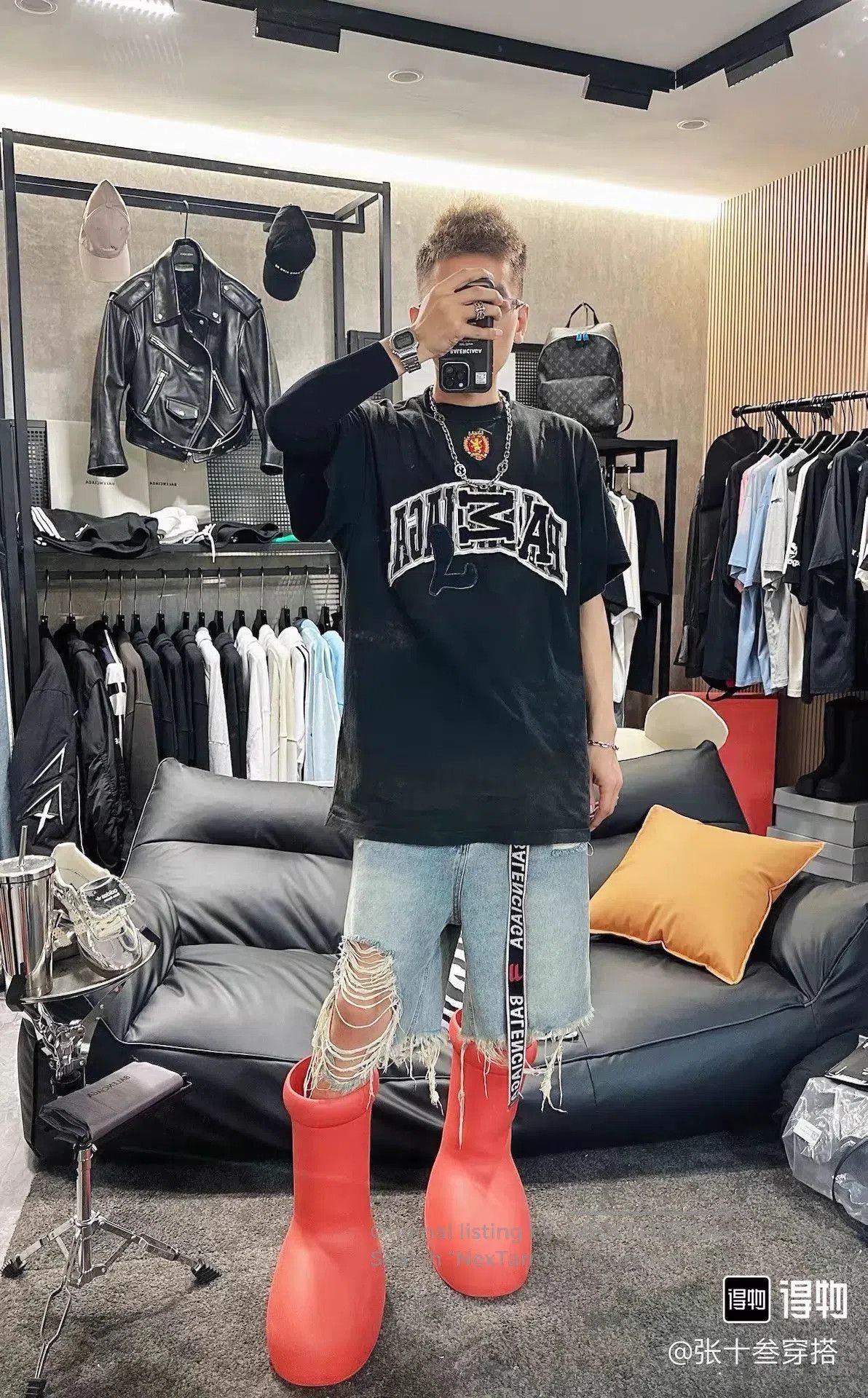 Balenciaga Black Graphic Short Sleeve Shirt. Size US L / EU 52-54 / 3 - 8 Thumbnail