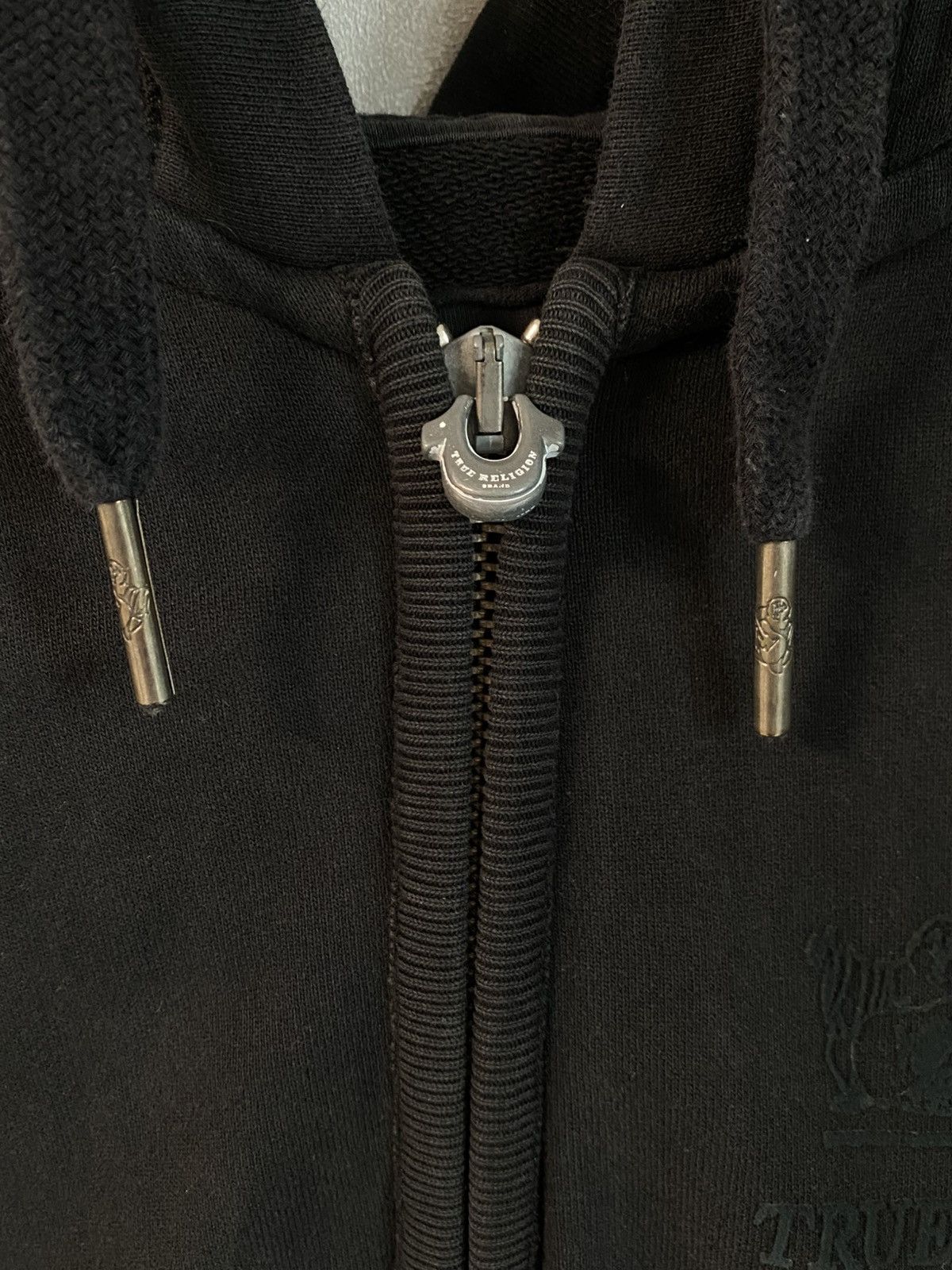 True Religion 💥VINTAGE TRUE RELIGION BIG BACK LOGO FADED ZIP HOODIE Y2K Size US XL / EU 56 / 4 - 6 Thumbnail