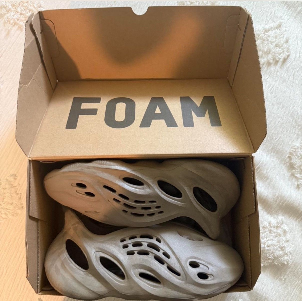 Yeezy Yeezy Rnnr Size US 9 / EU 42 - 1 Thumbnail