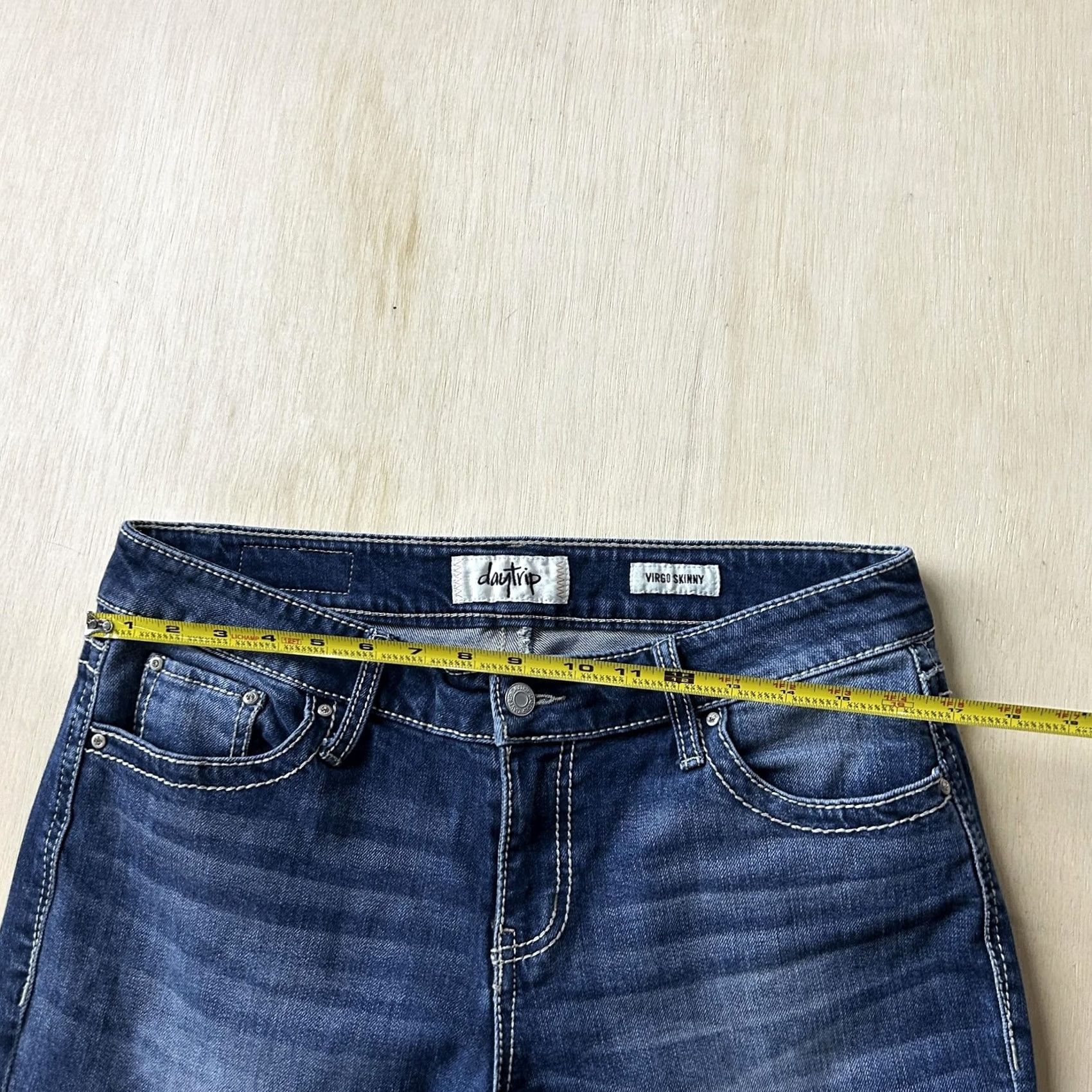 Vintage Daytrip Virgo Skinny Jeans Womens 29L Med Wash Blue Distressed Denim Stretch Size 29" - 7 Thumbnail