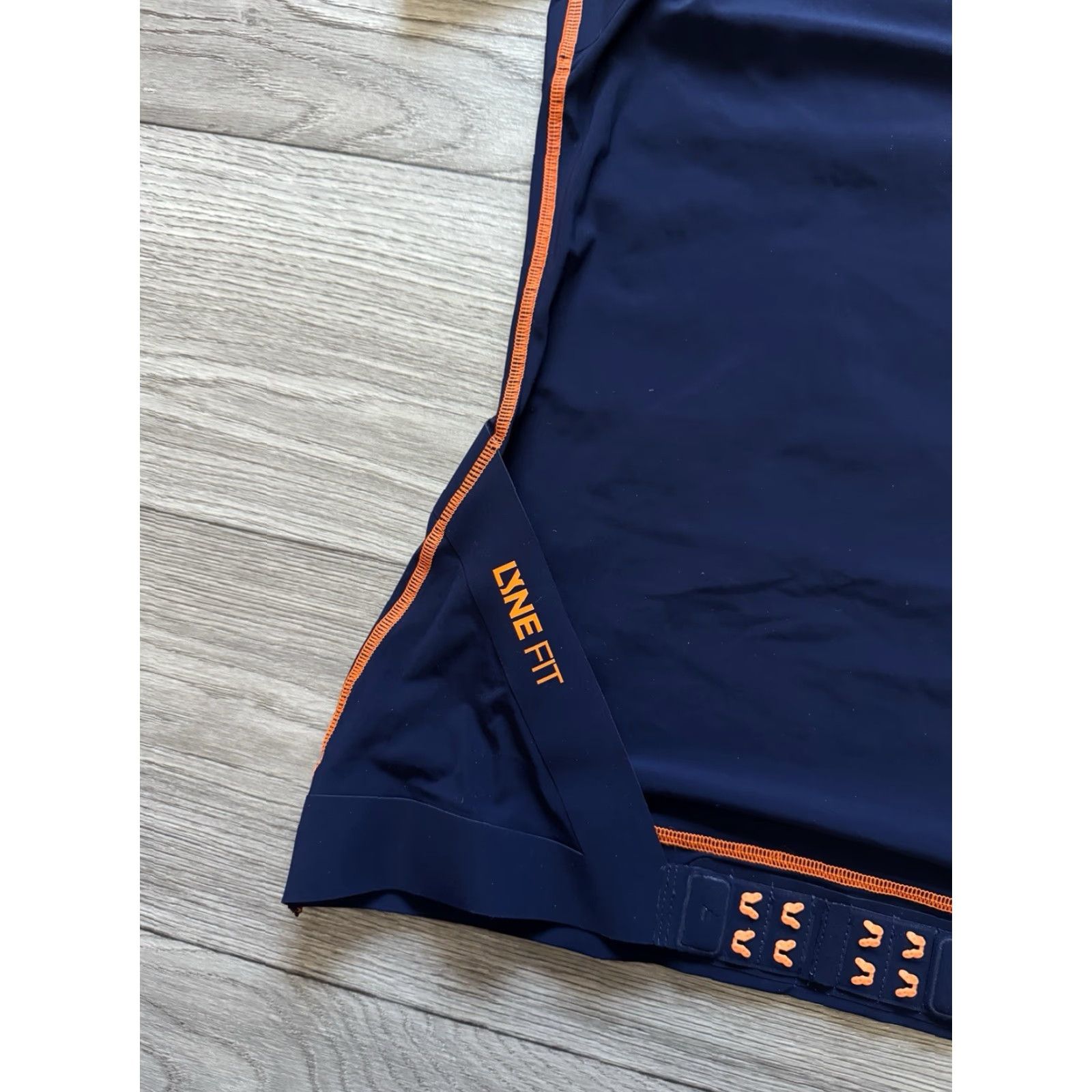 Salomon Salomon T-Shirt Men M Blue Activewear LYNE FIT Compression Corrective Back Support 90s? Size US M / EU 48-50 / 2 - 3 Thumbnail