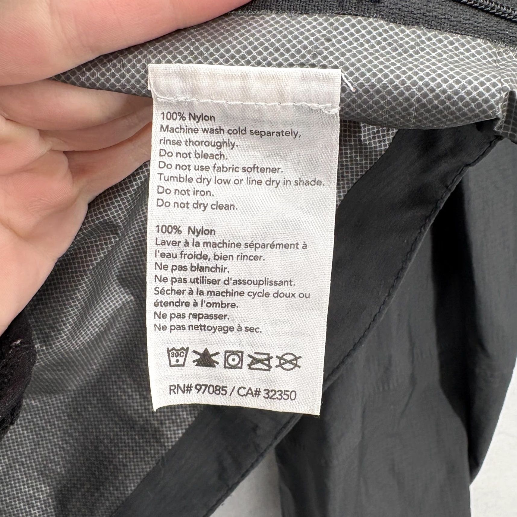 Outdoor Research Outdoor Research Jacket Mens Medium Black Pertex Shield Waterproof Hooded Camp Size US M / EU 48-50 / 2 - 6 Thumbnail