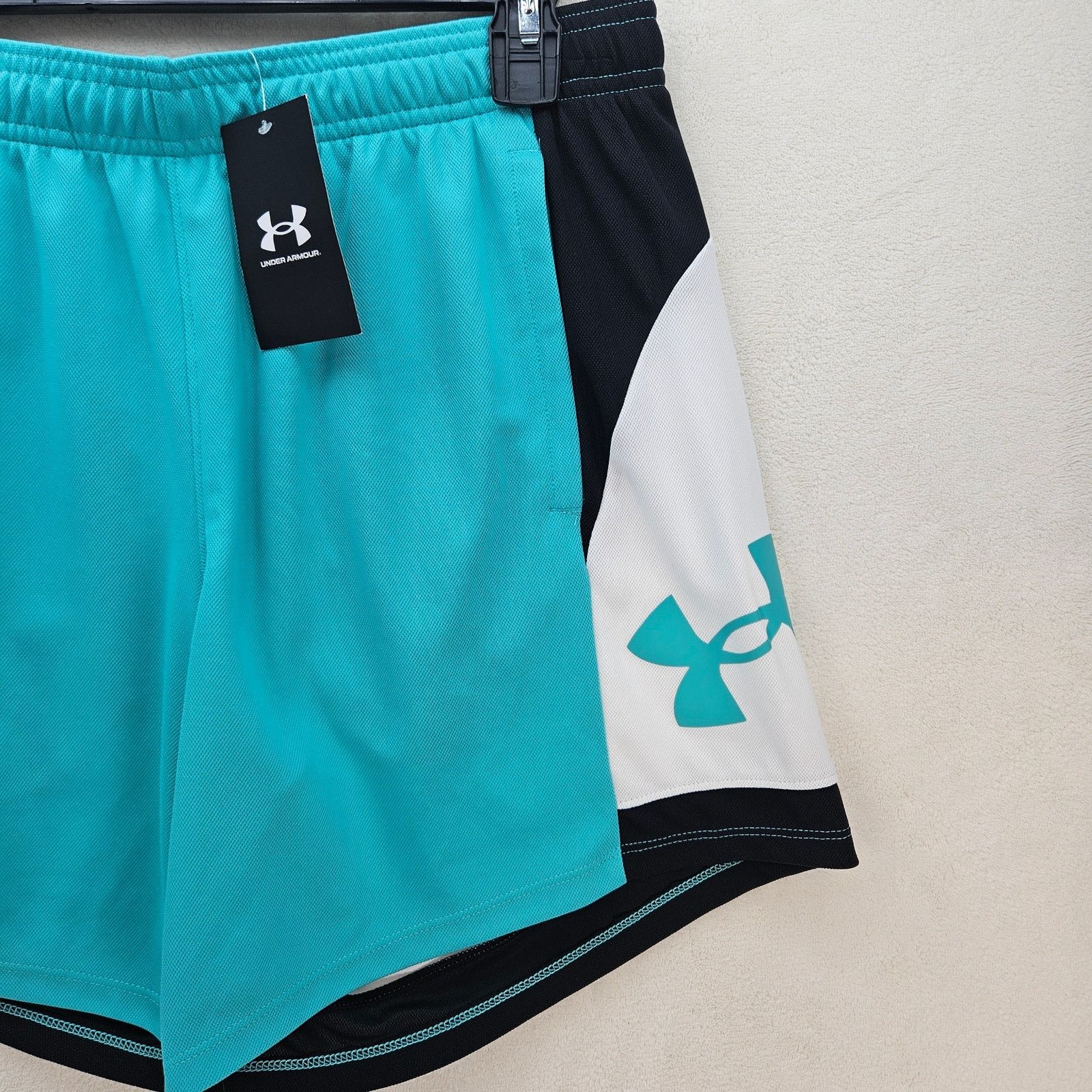 Under Armour UNDER ARMOUR WOMEN'S SMALL ACTIVE SHORTS BLUE BLACK WHITE Size 39" - 2 Thumbnail